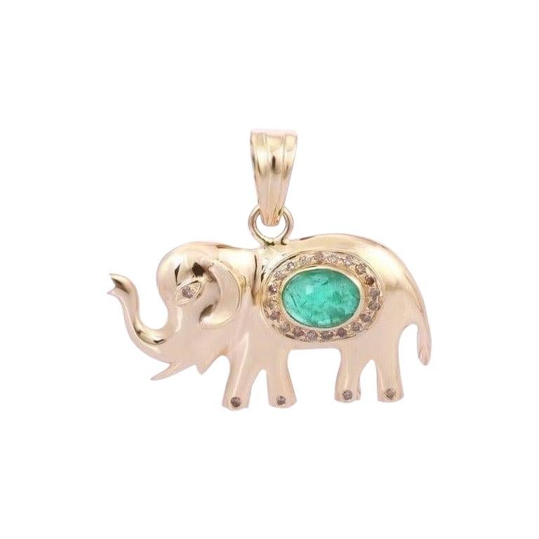 Diamond Emerald 14 Karat Gold Elephant Pendant Necklace For Sale