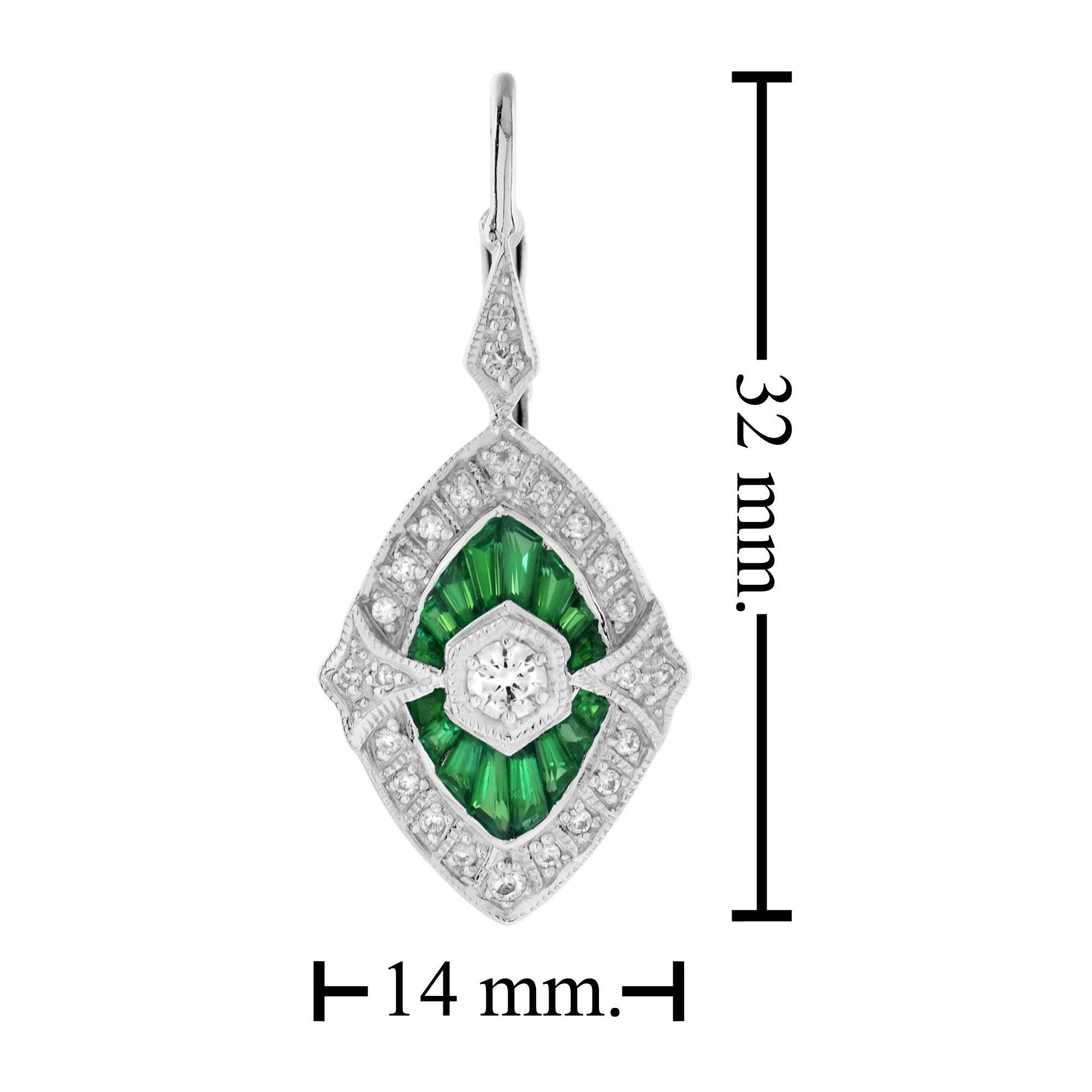 Pendientes Gota Esmeralda de Diamantes Estilo Art Decó Forma Marquesa en Oro Blanco de 18 K en Nuevo estado para la venta en Bangkok, TH