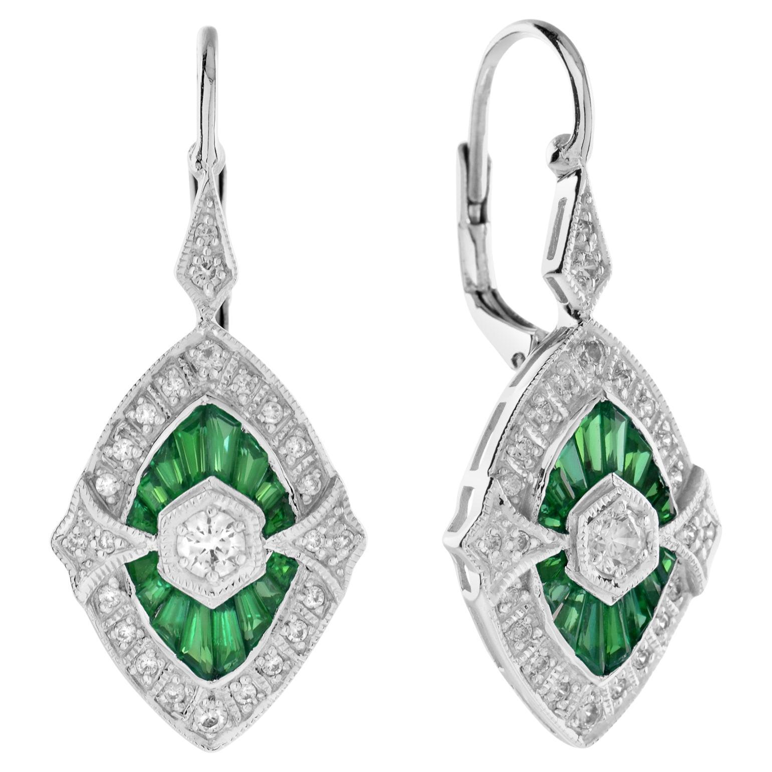 Pendientes Gota Esmeralda de Diamantes Estilo Art Decó Forma Marquesa en Oro Blanco de 18 K en venta
