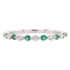 Anillo de Diamantes Esmeralda, Apilable en Oro Blanco