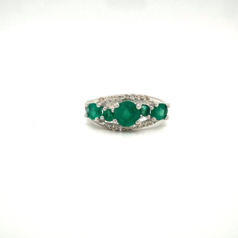 For Sale:  Diamond Emerald Birthstone Engagement Ring for Women in Sterling Silver 3