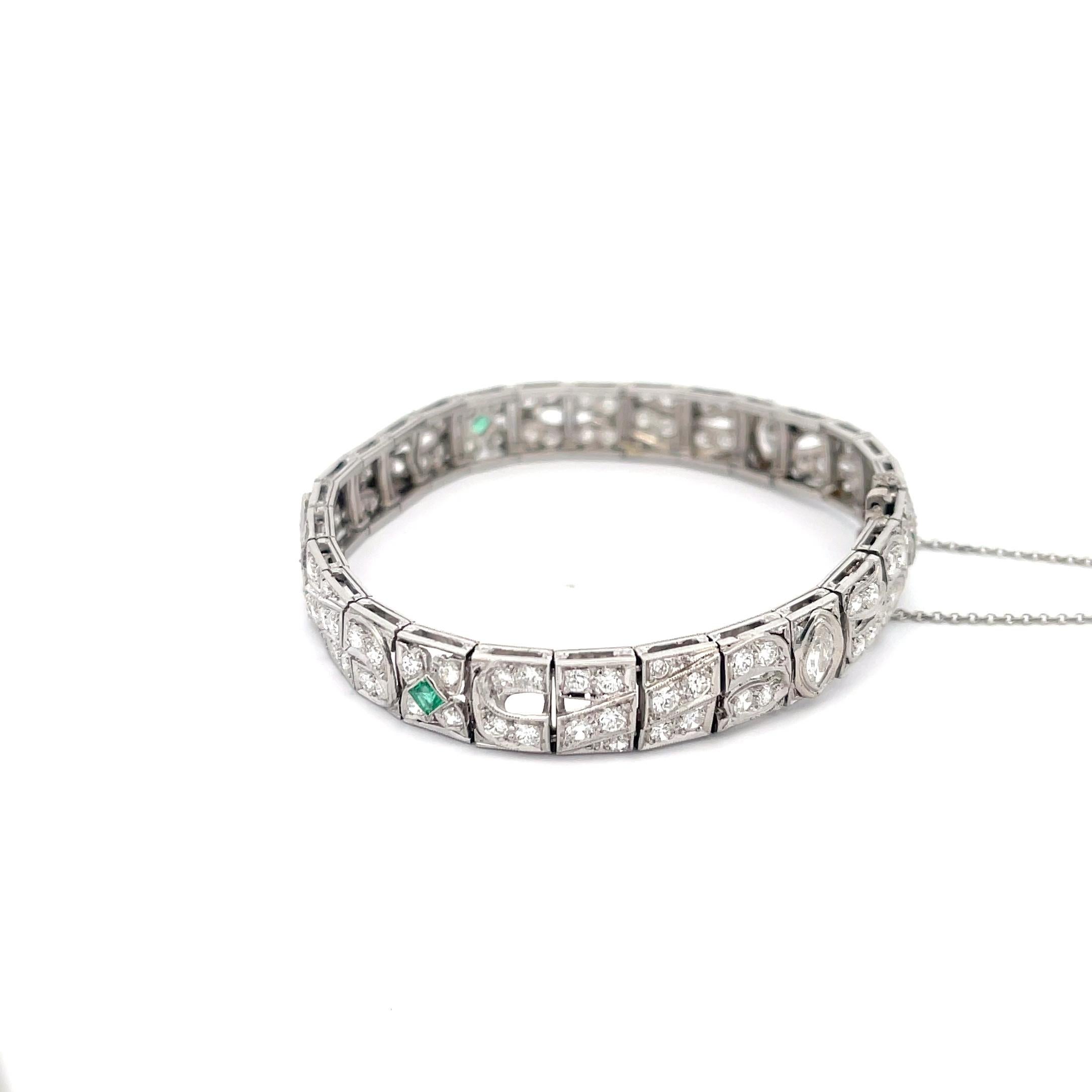 Round Cut Diamond & Emerald Bracelet in Platinum For Sale