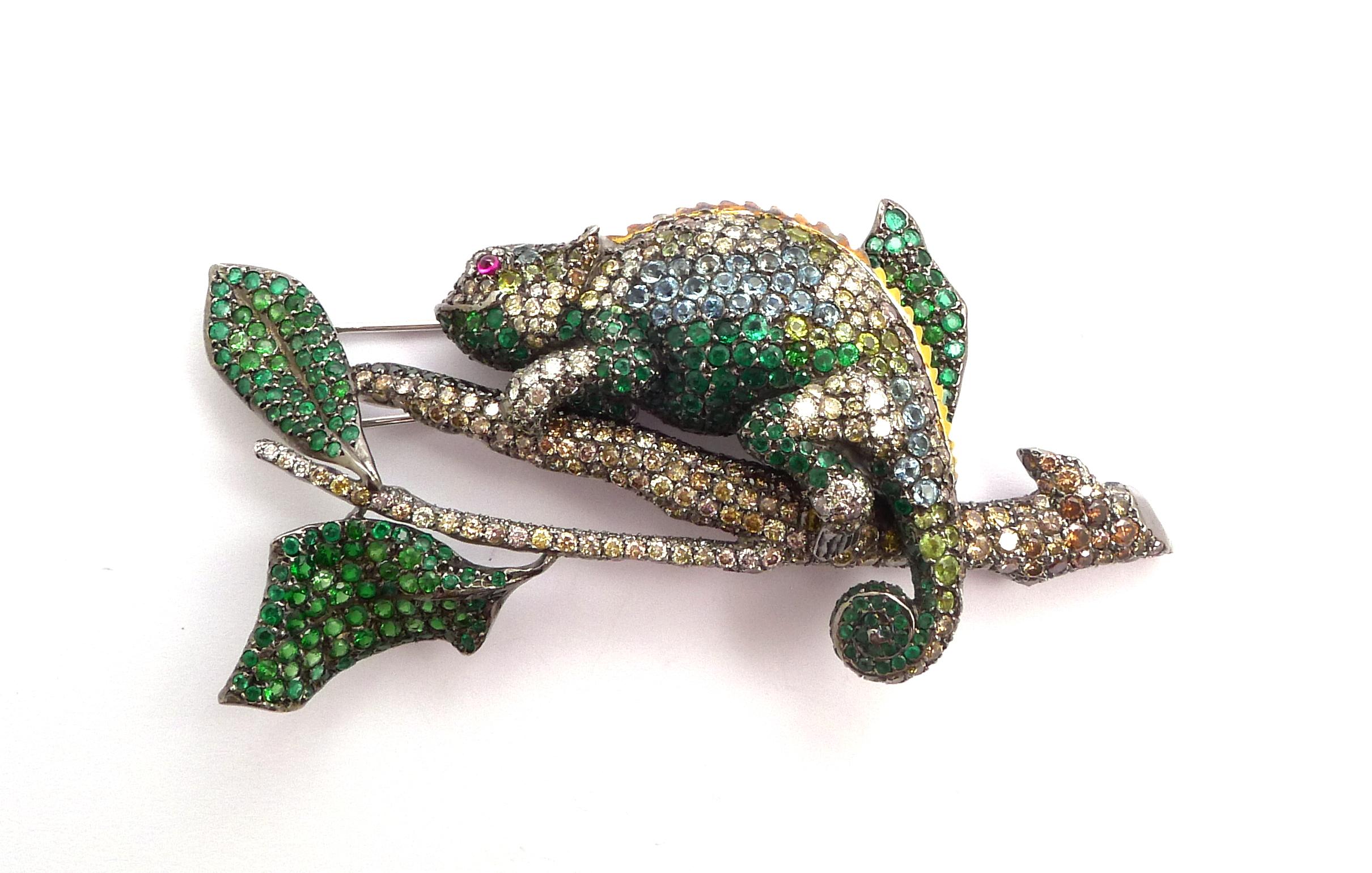 Women's or Men's Diamond, Emerald Cameleon Brooch Set in Silver and 18 Karat Blackened Gold For Sale