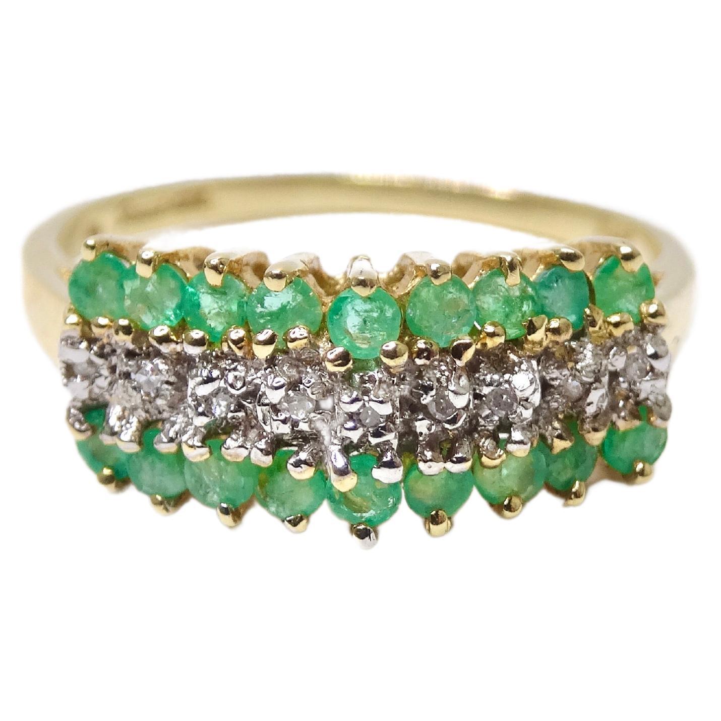 Diamond & Emerald Cluster Ring For Sale