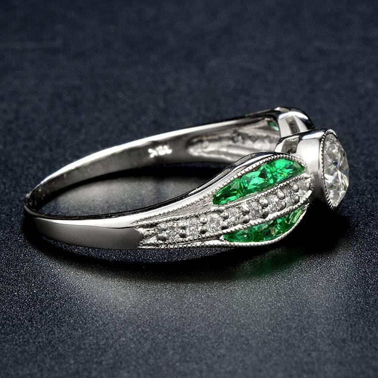 Round Cut Diamond Emerald Cocktail Ring