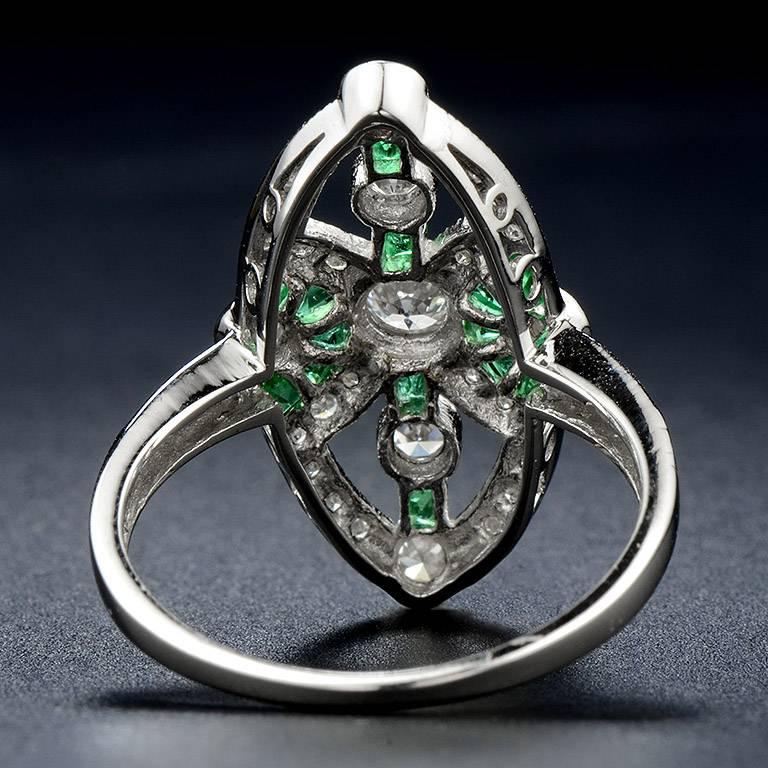Diamond Emerald Cocktail Ring In New Condition In Bangkok, TH