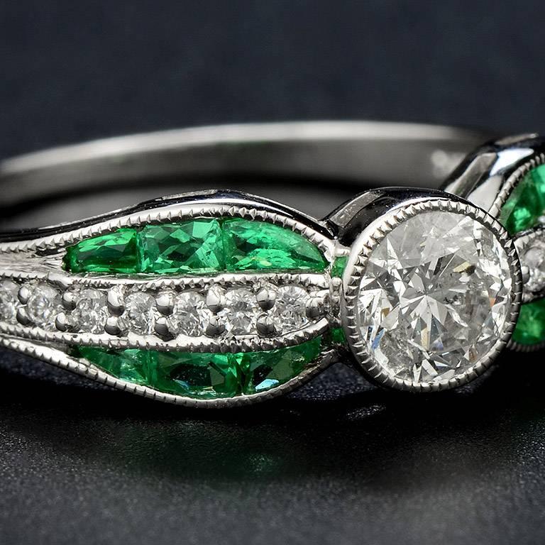 Women's Diamond Emerald Cocktail Ring