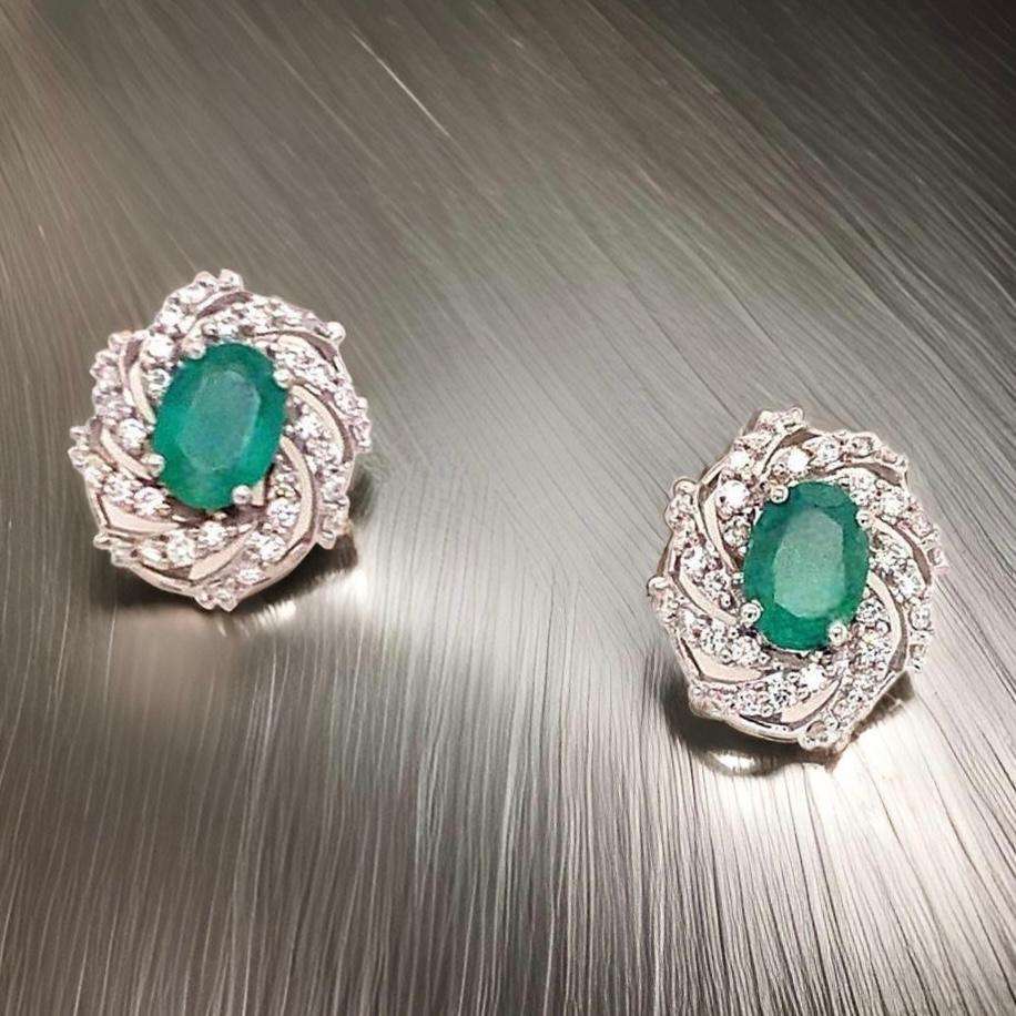 Diamond Emerald Earrings 14 Karat White Gold 2.17 TCW Certified In New Condition For Sale In Brooklyn, NY