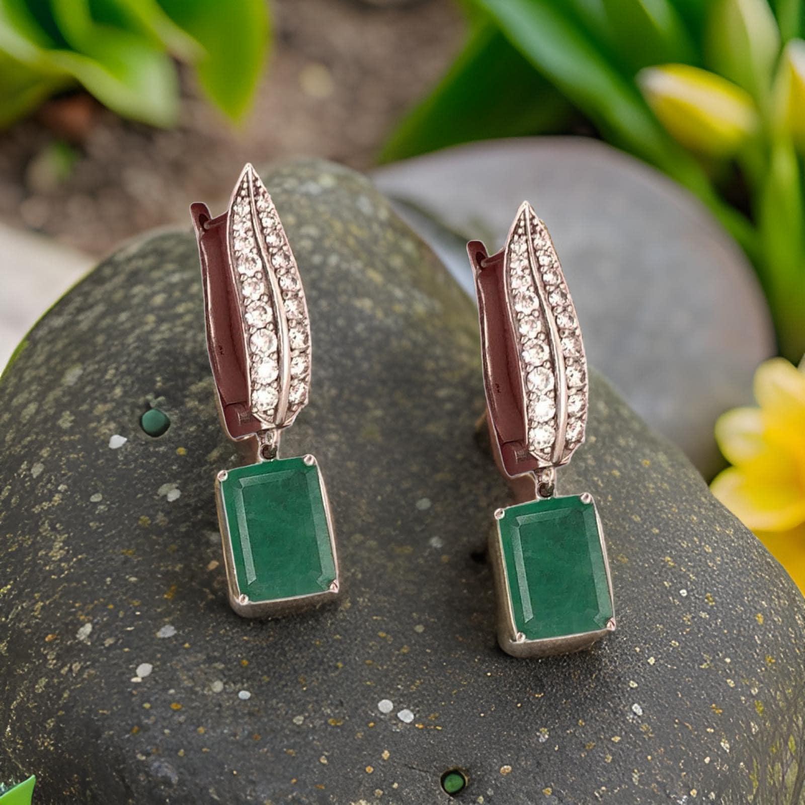 Diamond Emerald Earrings 4.86 TCW 14k White Gold Certified In New Condition For Sale In Brooklyn, NY