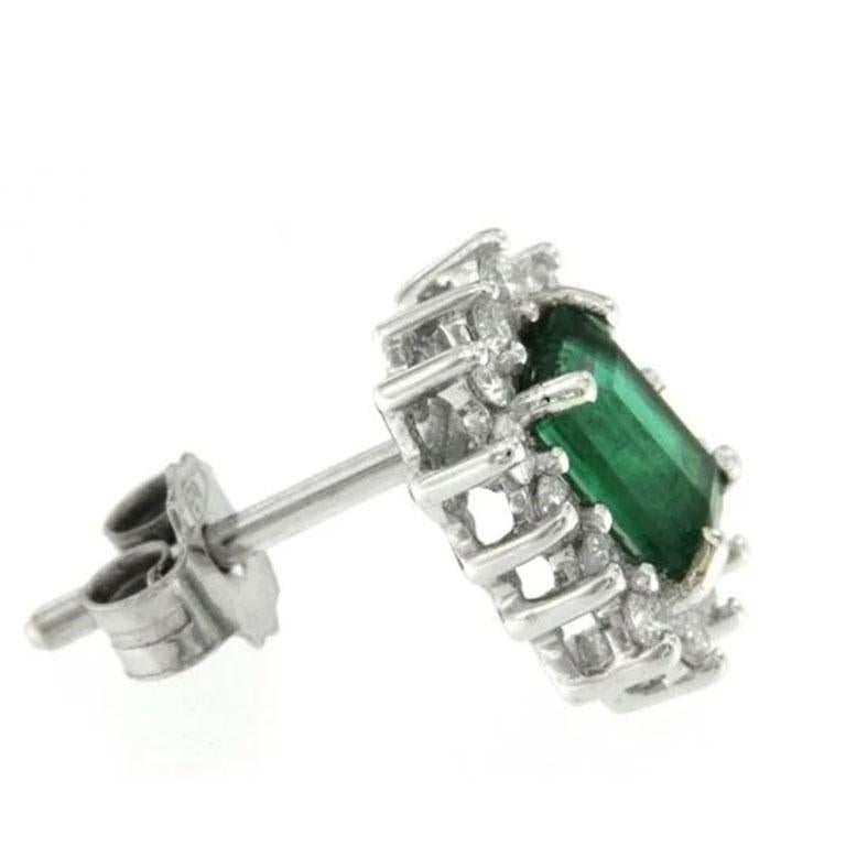 Diamond emerald earrings In New Condition For Sale In Palermo, IT
