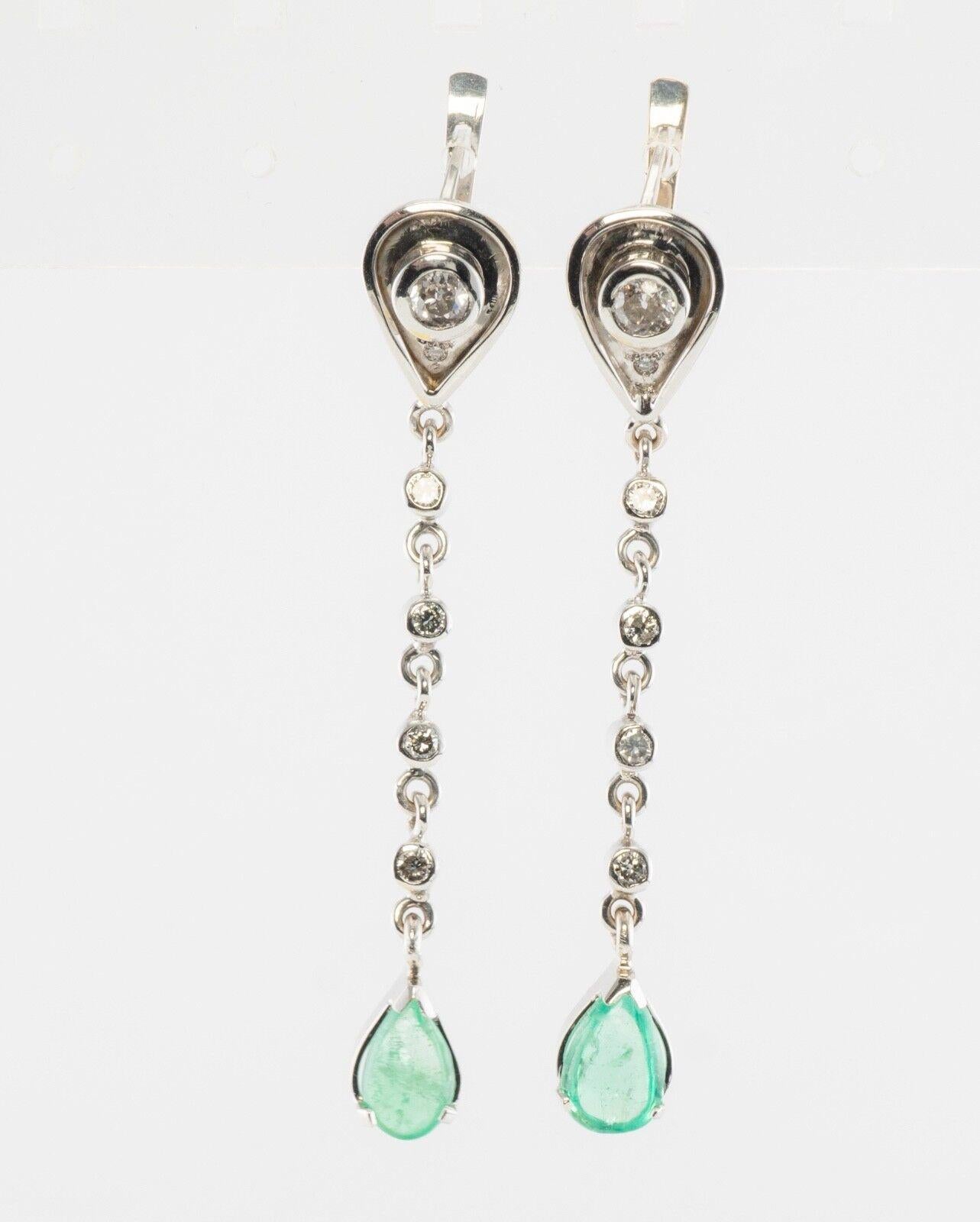 Diamond Emerald Earrings Ring Pendant Set 18K White Gold For Sale 4