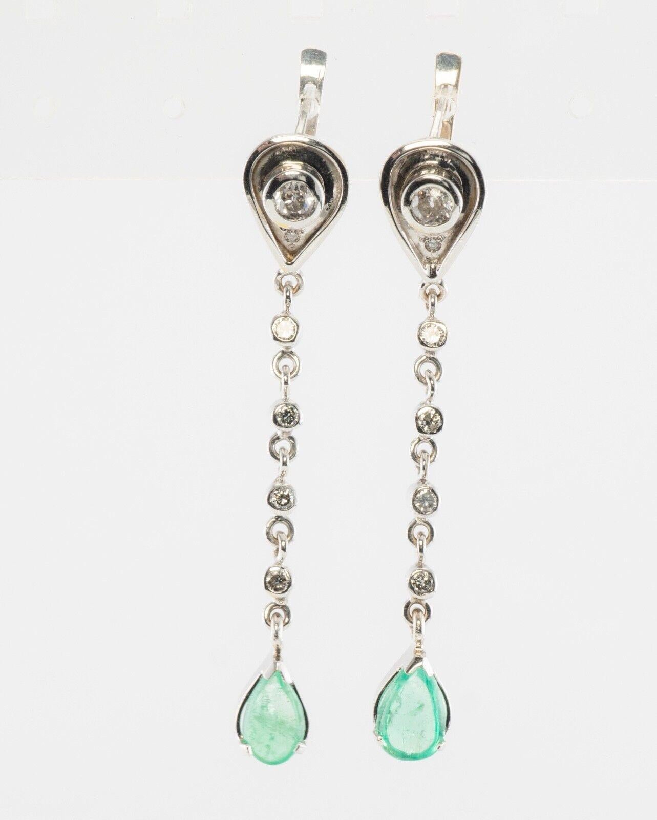 Diamond Emerald Earrings Ring Pendant Set 18K White Gold For Sale 5