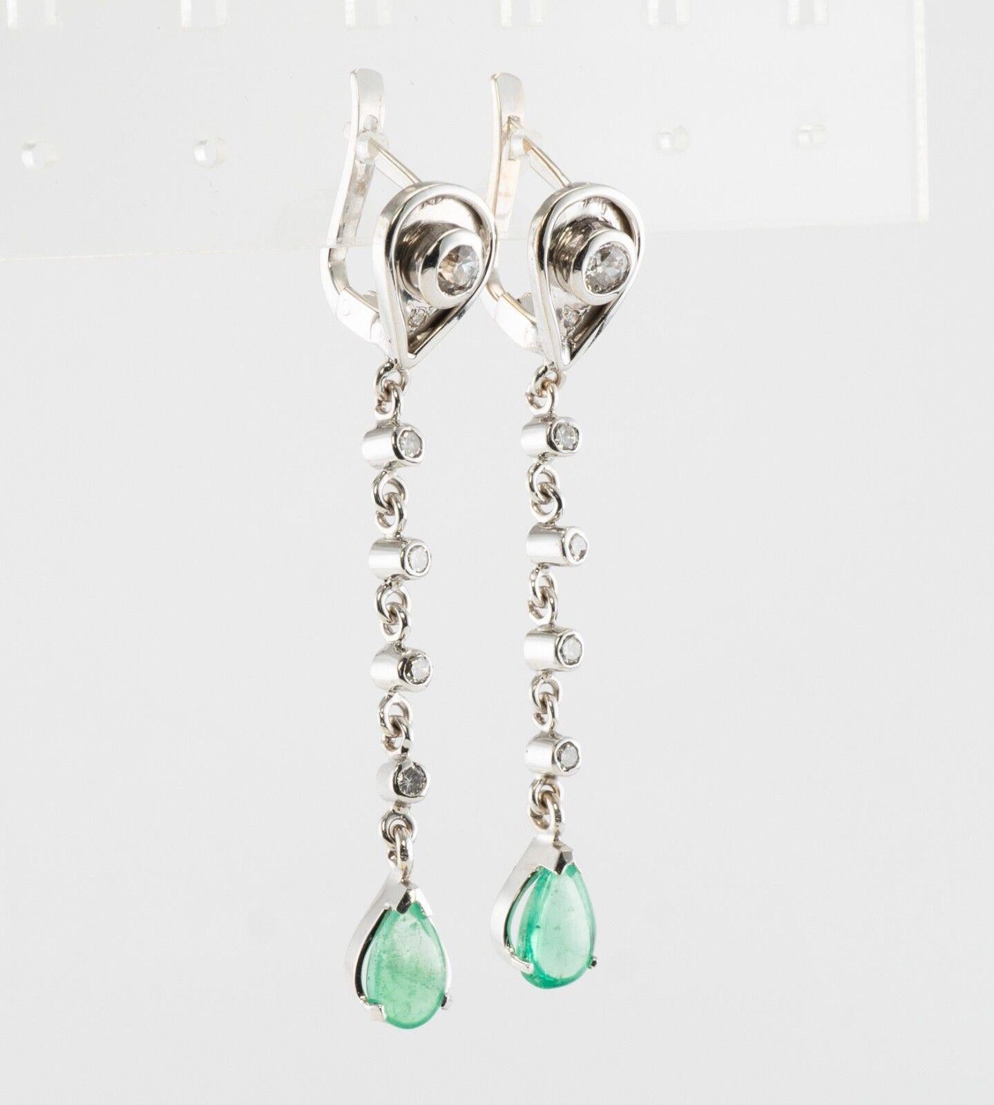 Diamond Emerald Earrings Ring Pendant Set 18K White Gold For Sale 6
