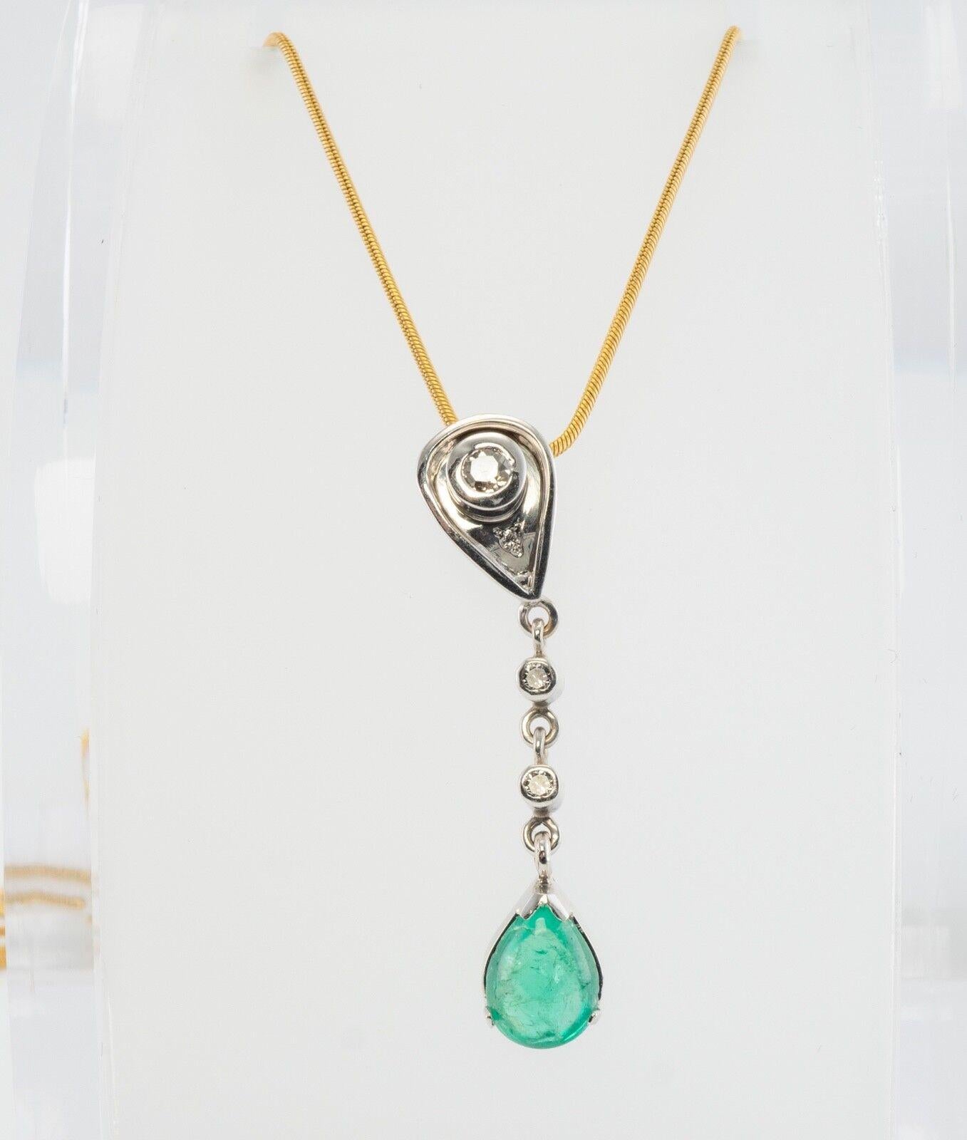 Diamond Emerald Earrings Ring Pendant Set 18K White Gold In Good Condition For Sale In East Brunswick, NJ