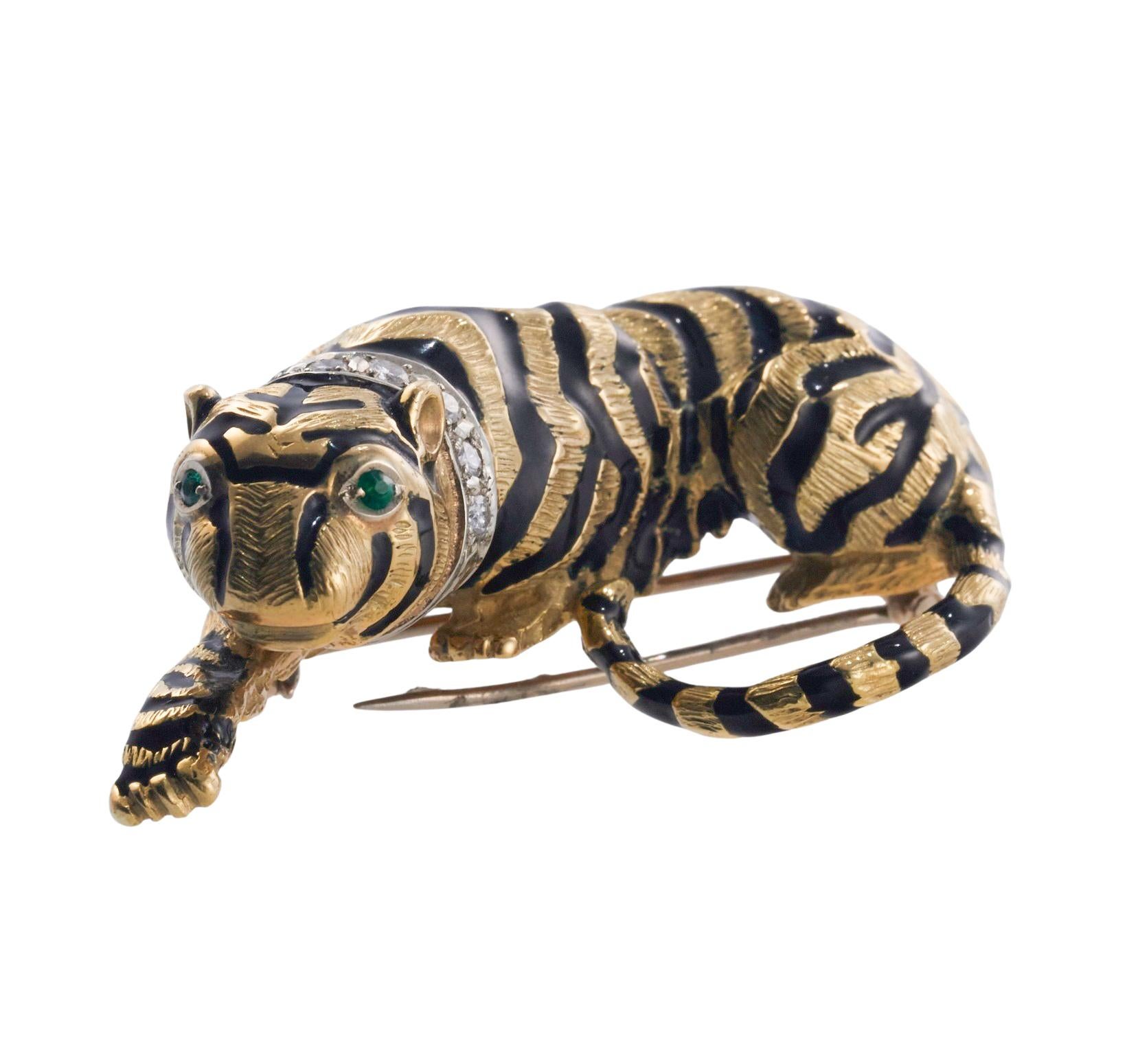 Diamond Emerald Enamel Gold Crouching Tiger Brooch For Sale at 1stDibs