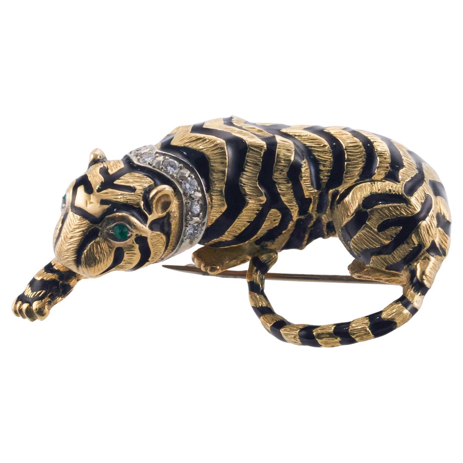 Diamond Emerald Enamel Gold Crouching Tiger Brooch For Sale