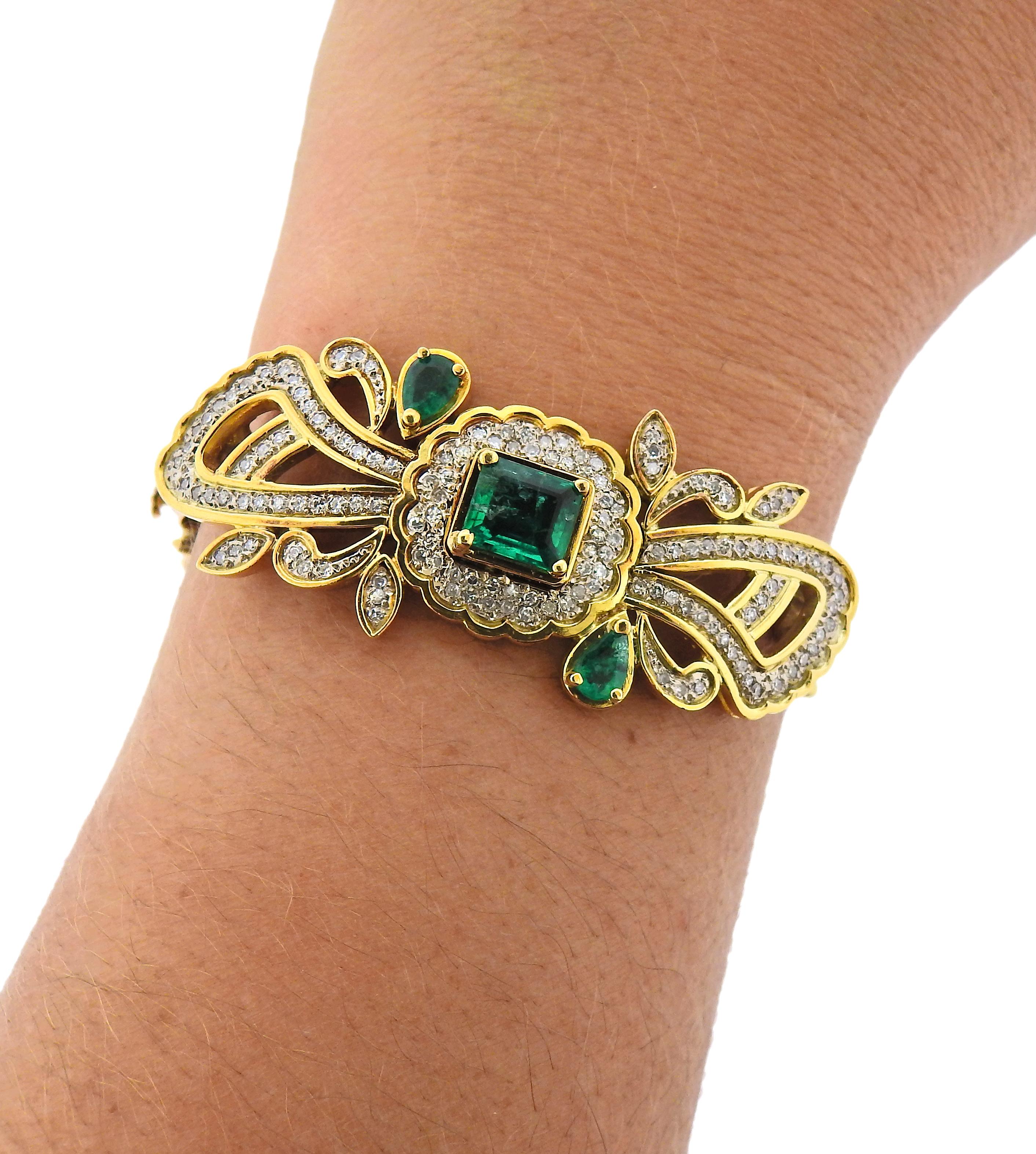 Women's Diamond Emerald Gold Bangle Bracelet