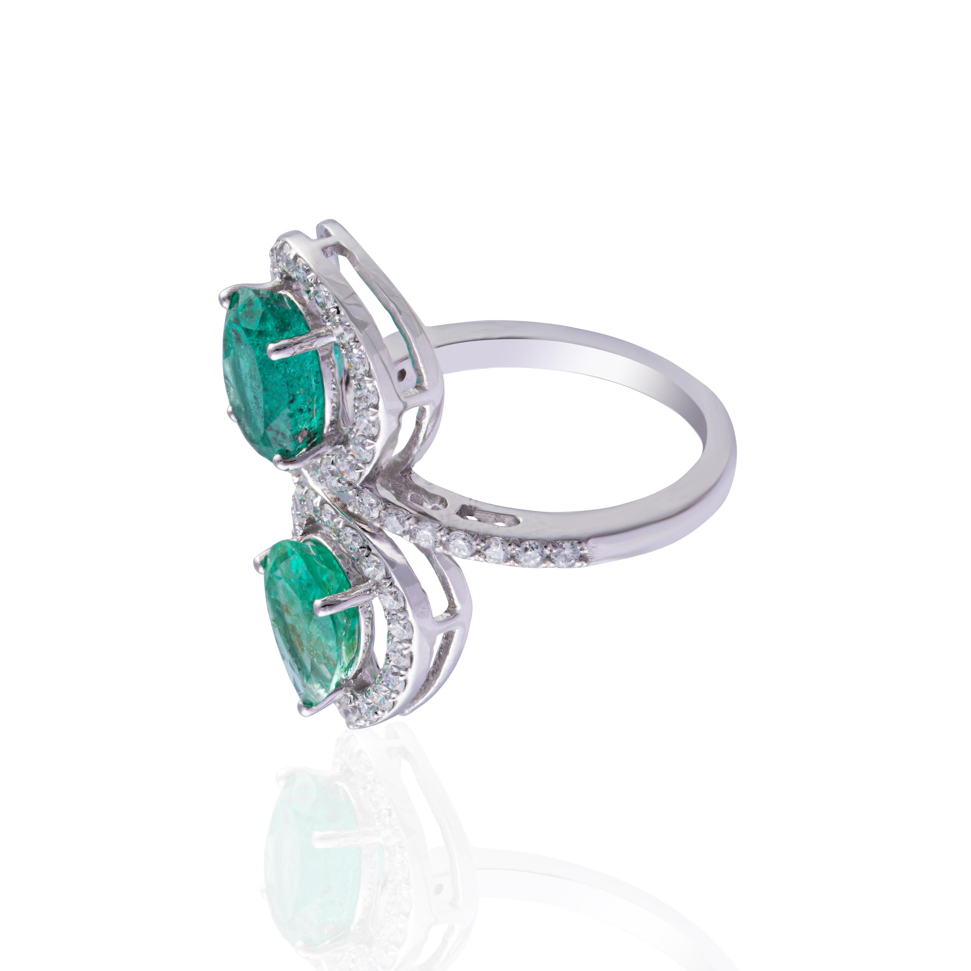 Taille émeraude Bague en or 14k 0.70cts Diamant 3.03cts Emeraude en vente