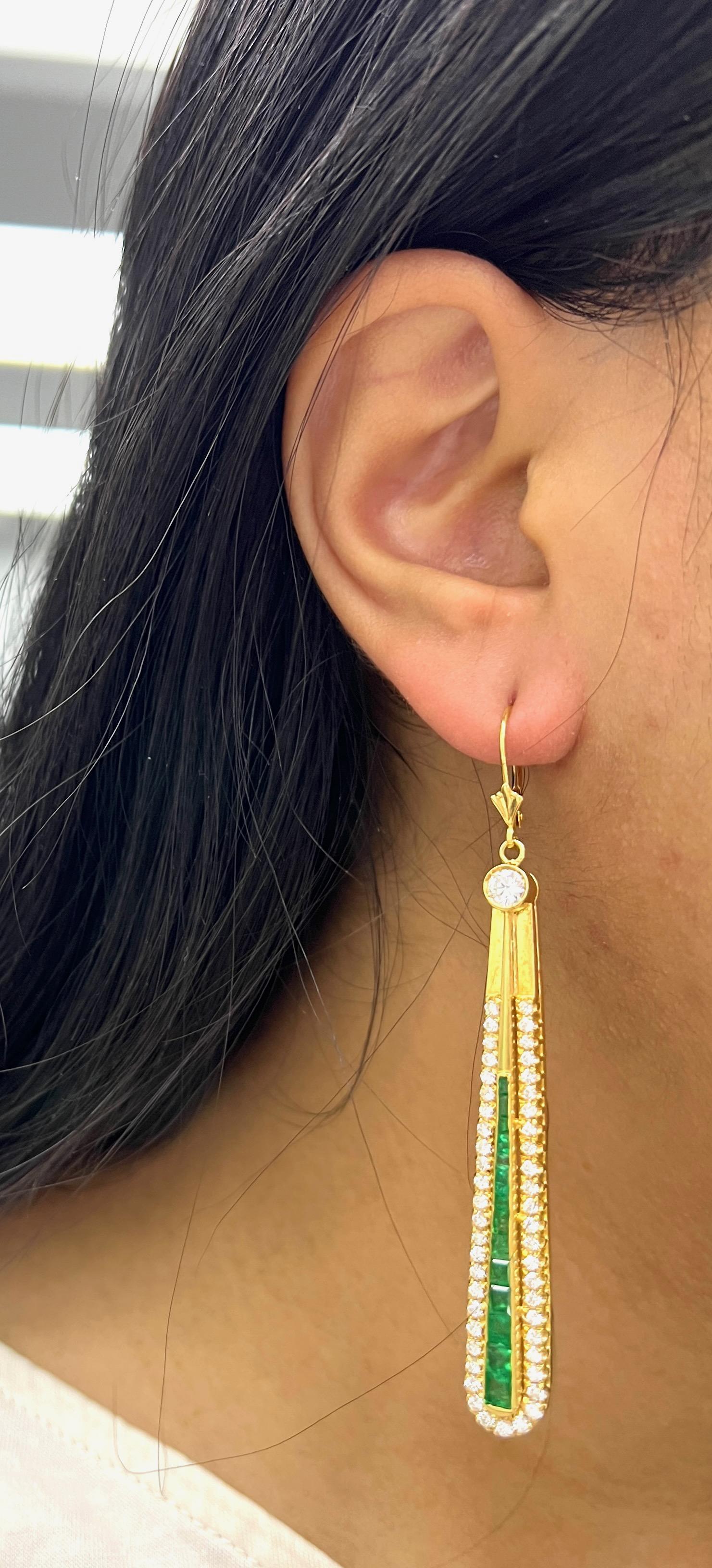 Diamond Emerald Long Drop Earrings For Sale 3