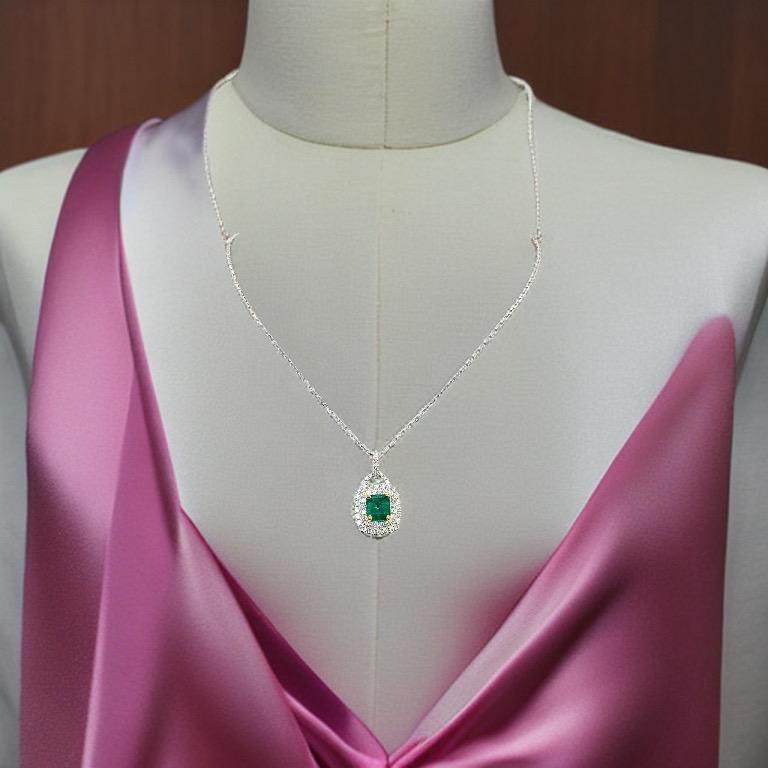Diamond Emerald Necklace 18