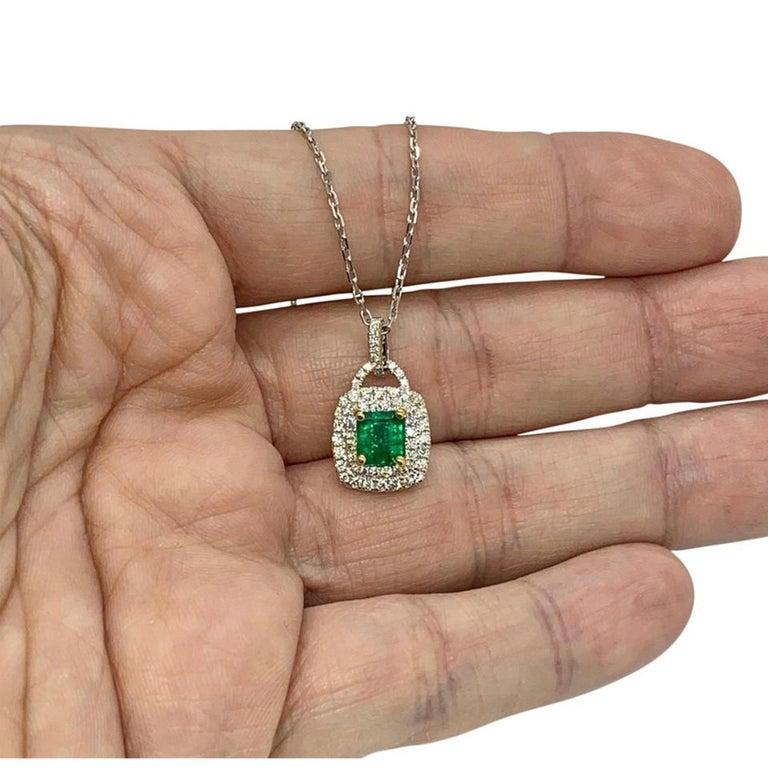Natural Finely Faceted Quality Emerald Diamond Necklace 18