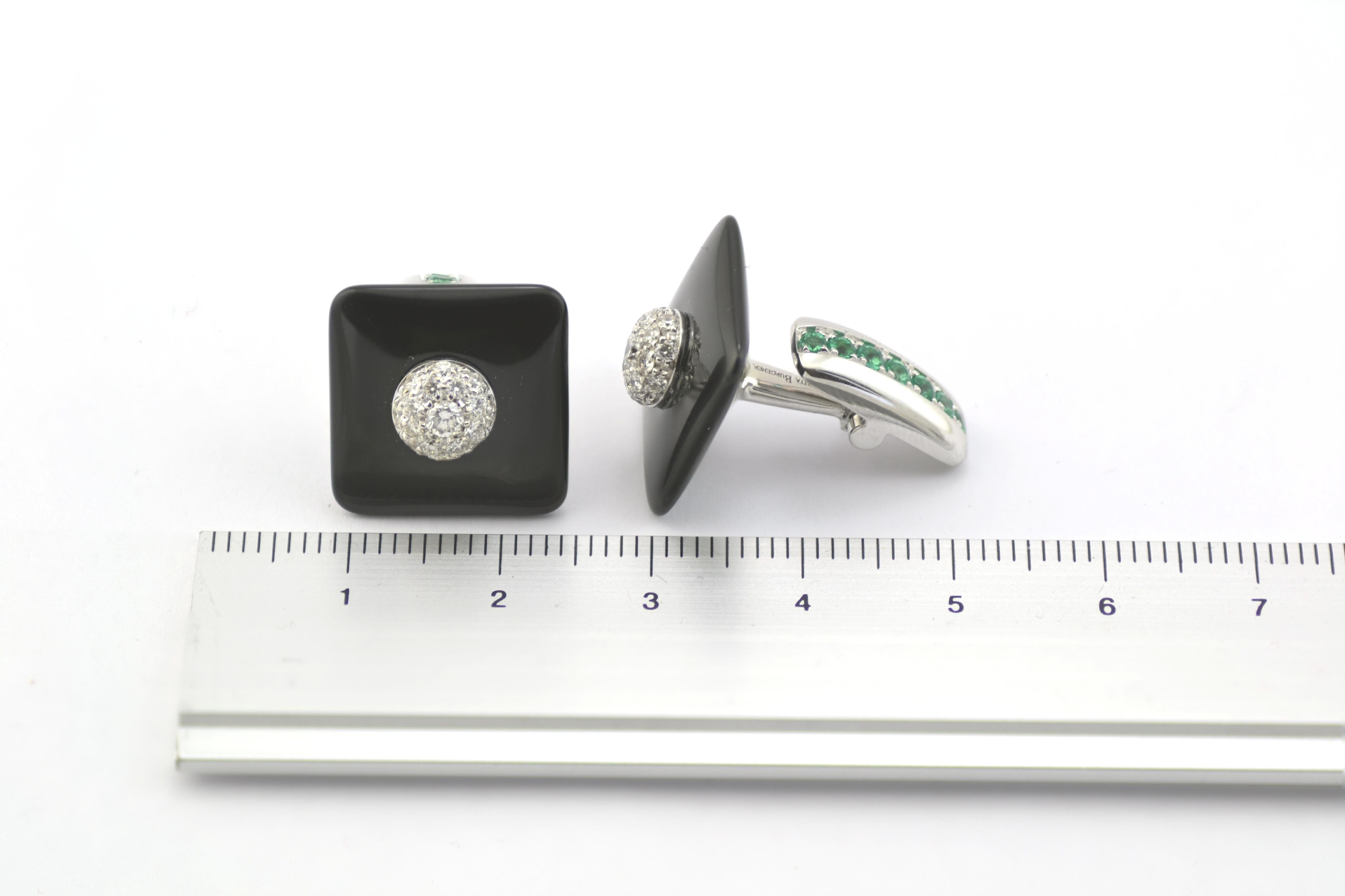 
 It is a unisex piece of jewelry.

Cufflinks 18 KT white gold total  g 8.90
n. 34 white diamond total ct 0.62 quality of the diamonds  F/G  color and VVS clarity 
n. 14 natural emerald ct 0.48
n. 2 onyx total gr 2.90


Please note the pictures and