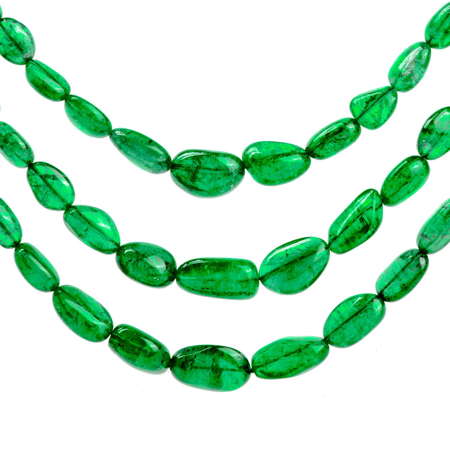 21st Century Diamond Emerald Pearl 18 Karat Gold Multistrand Necklace In Excellent Condition For Sale In Miami, FL