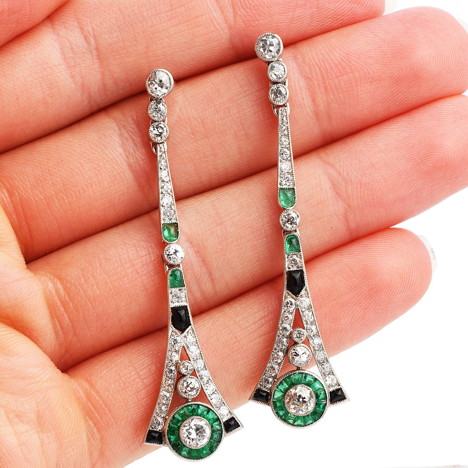 Diamond Emerald Platinum Dangle Long Earrings In Excellent Condition In Miami, FL
