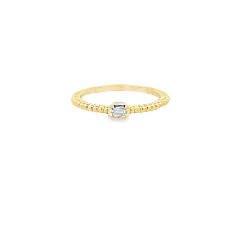 This simple and elegant solitaire diamond band ring is a perfect symbol of your commitment to love, with yourself or someone important to you. This particular design makes you look very stylish, this is a modern design for women who like the thin