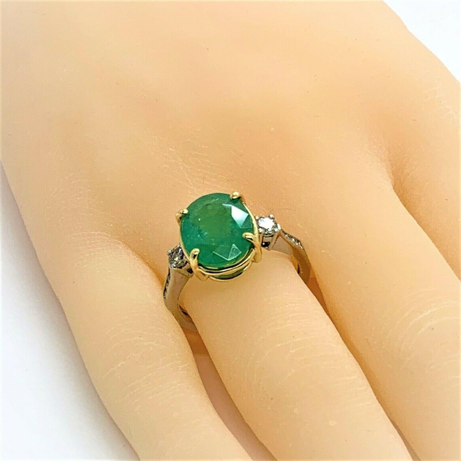 Diamond Emerald Ring 14k Gold 6.65 TCW Women Certified In New Condition In Brooklyn, NY