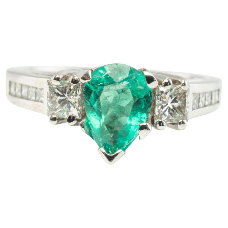 Diamond Emerald Ring 14K White Gold Band at 1stDibs