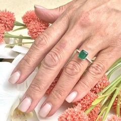 Diamond Emerald Ring 18 Karat Gold 2.81 Carat Women Certified