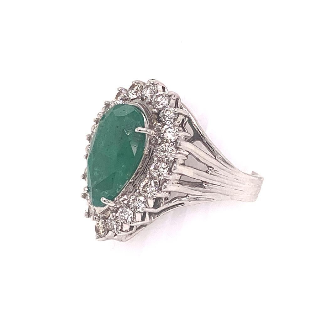 Diamond Emerald Ring 7.50 TCW 18 Karat GIA Certified For Sale 1