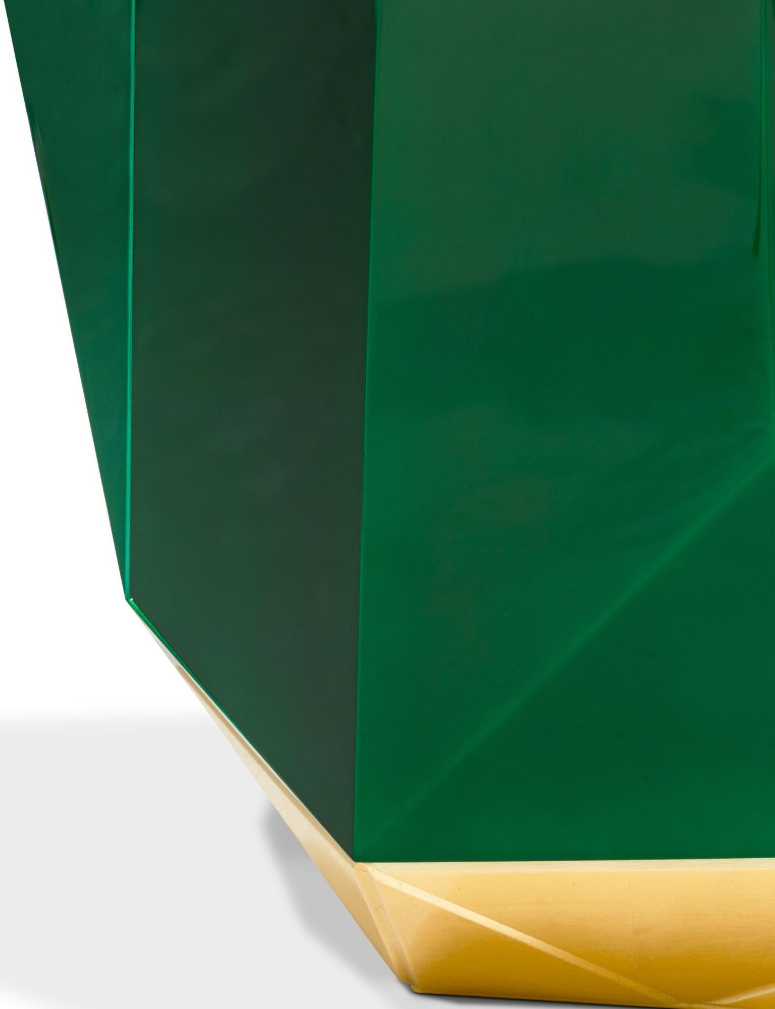 Foglia d’oro Credenza Diamond Emerald - Legno lavorato a mano e ottone lucido - Boca Do Lobo in vendita