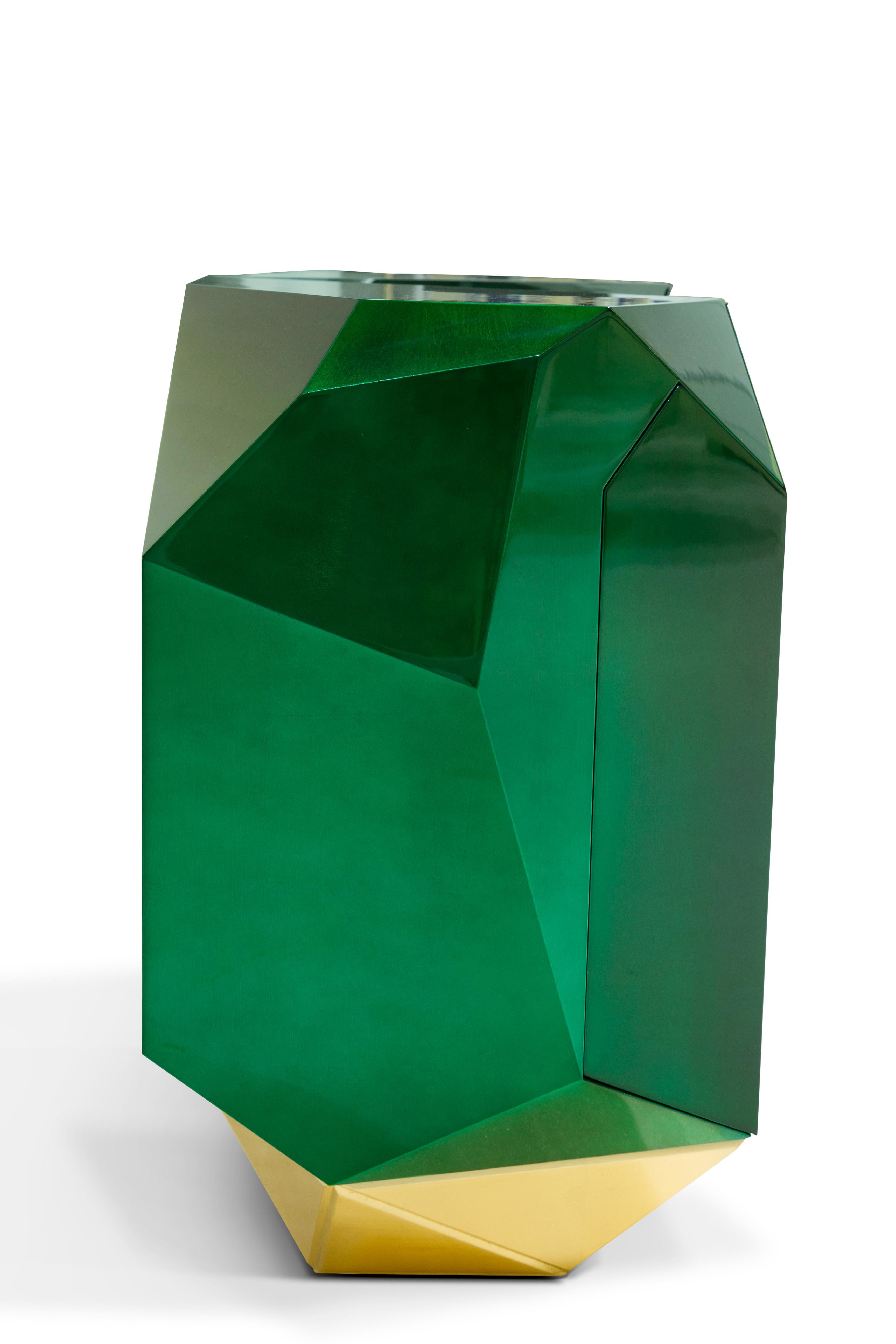 Modern Contemporary Diamond Emerald Sideboard by Boca do Lobo In New Condition For Sale In New York, NY