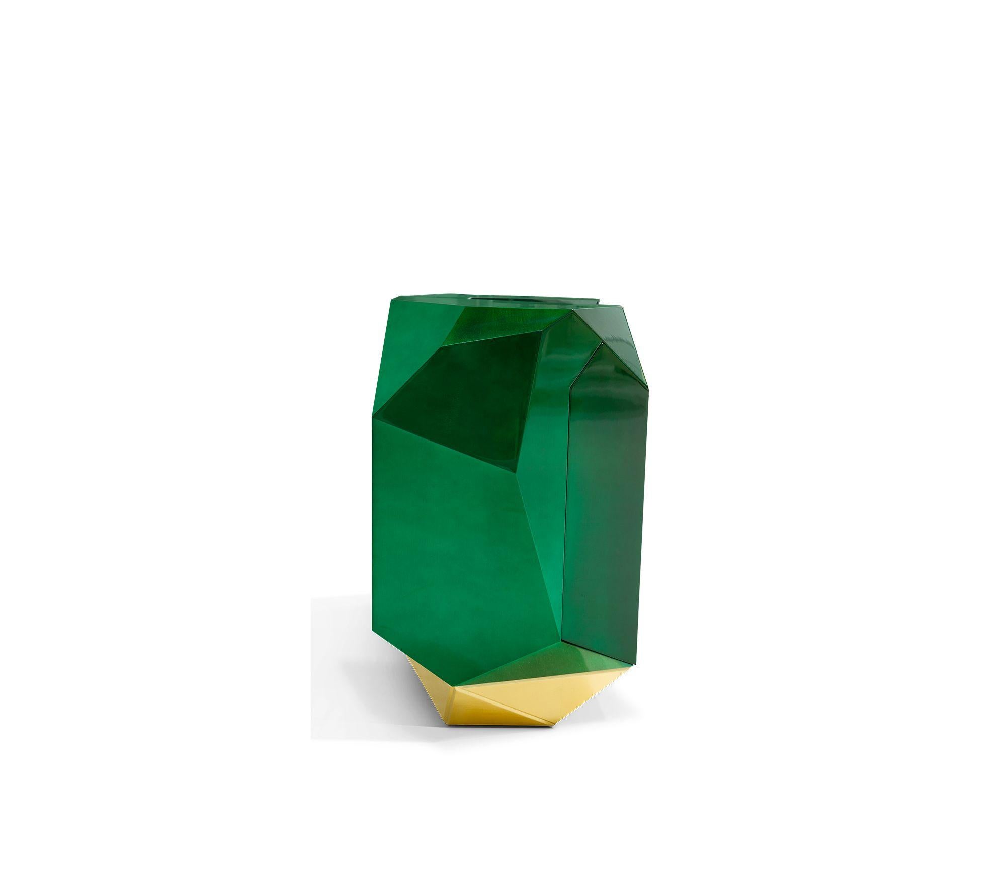 Credenza Diamond Emerald - Legno lavorato a mano e ottone lucido - Boca Do Lobo In condizioni Nuovo in vendita a Rio Tinto, PT