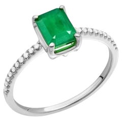 Anillo de oro de 14k con diamante esmeralda blanco para ella