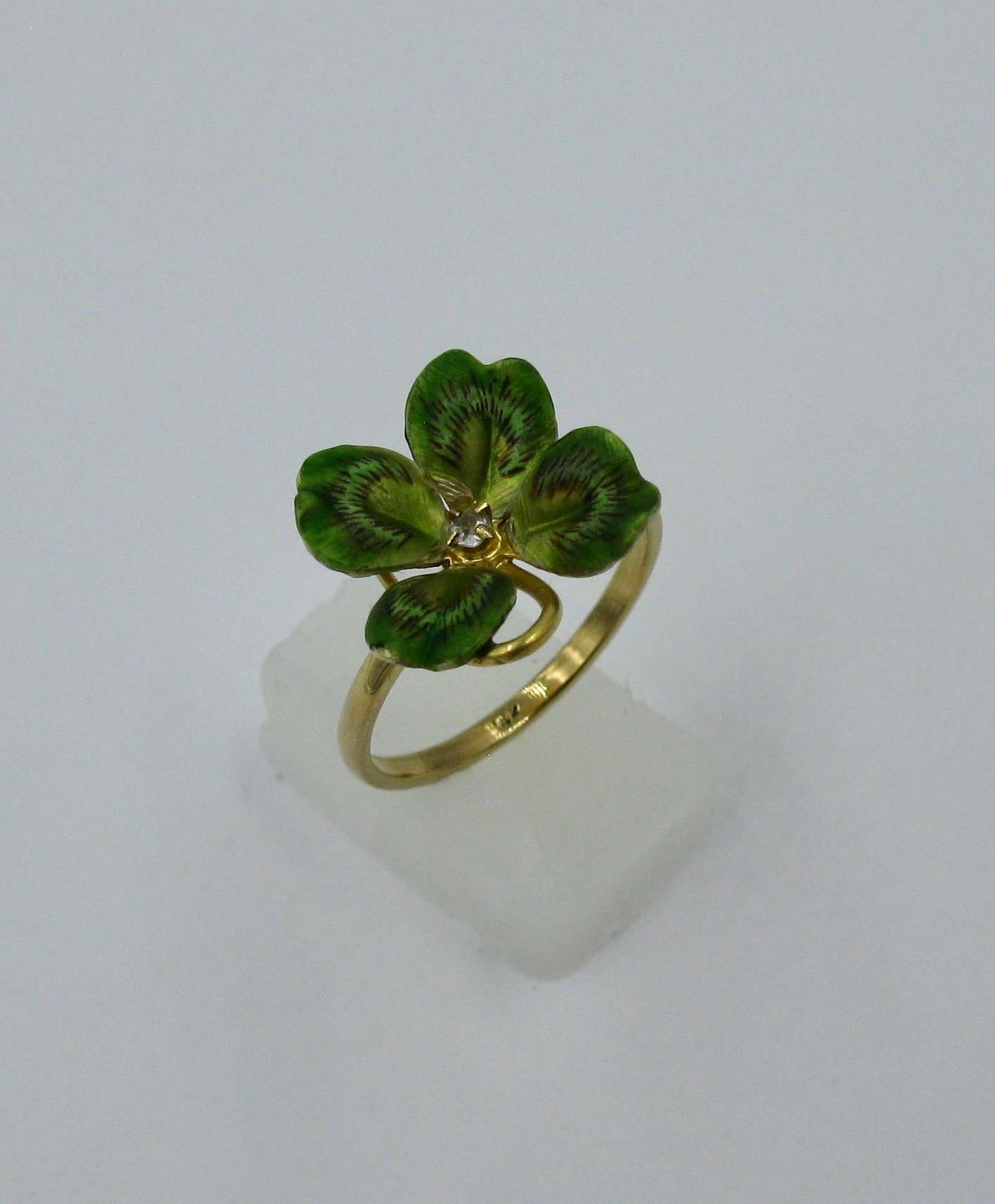 Women's Diamond Enamel Clover Shamrock Flower Ring Antique Victorian 14 Karat Gold