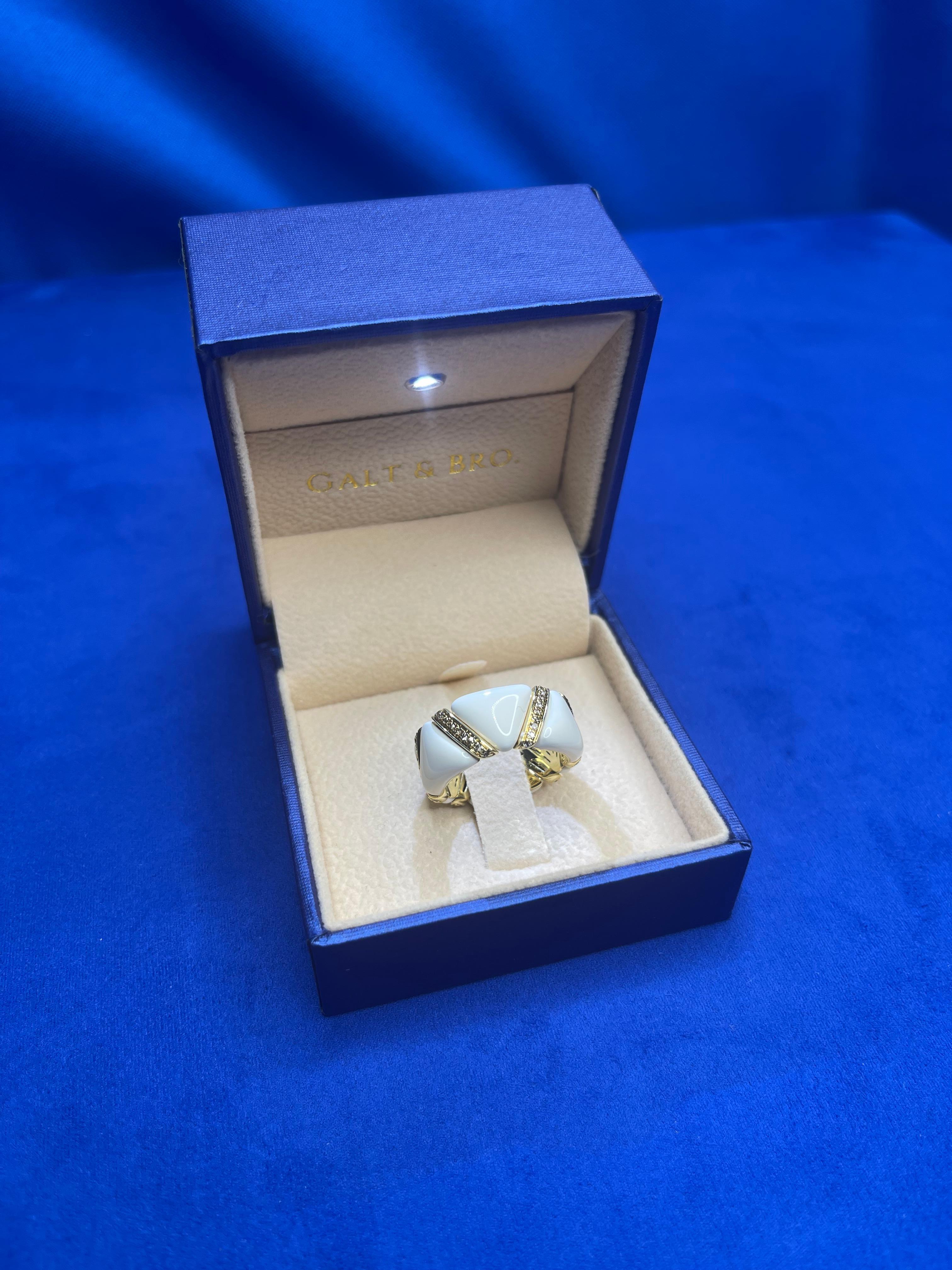 Women's or Men's Diamond White Beige Cream Ivory Enamel Eternity Band Unique 18K Yellow Gold Ring For Sale