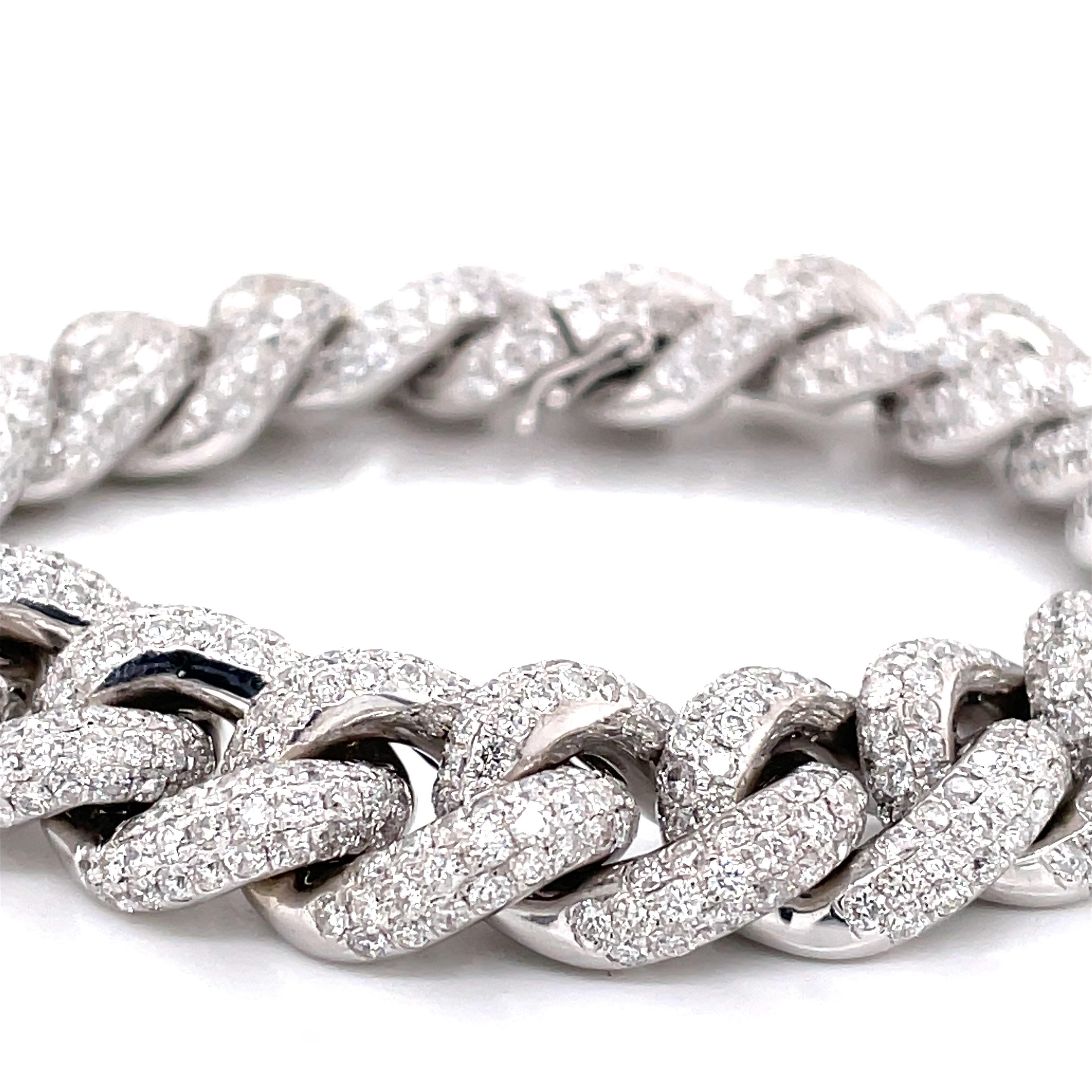 Rétro Bracelet à maillons cubains en or blanc 18 carats dépoli avec diamants en vente