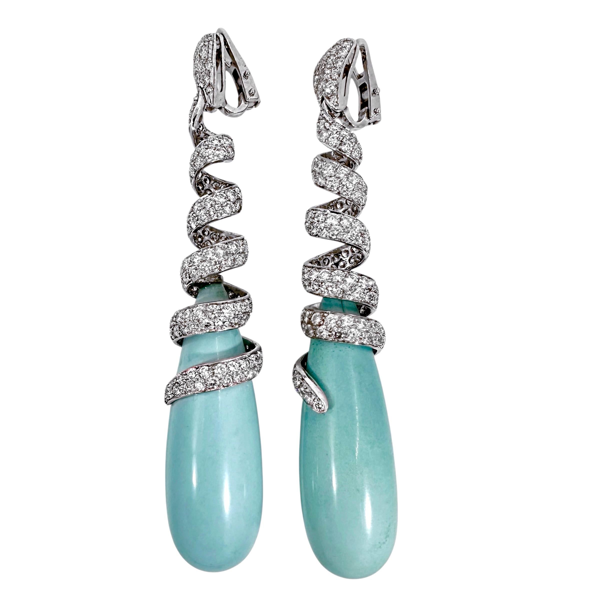 Taglio brillante Orecchini a vite con diamanti incrostati in platino e turchese, lunghi 3 1/2 pollici in vendita