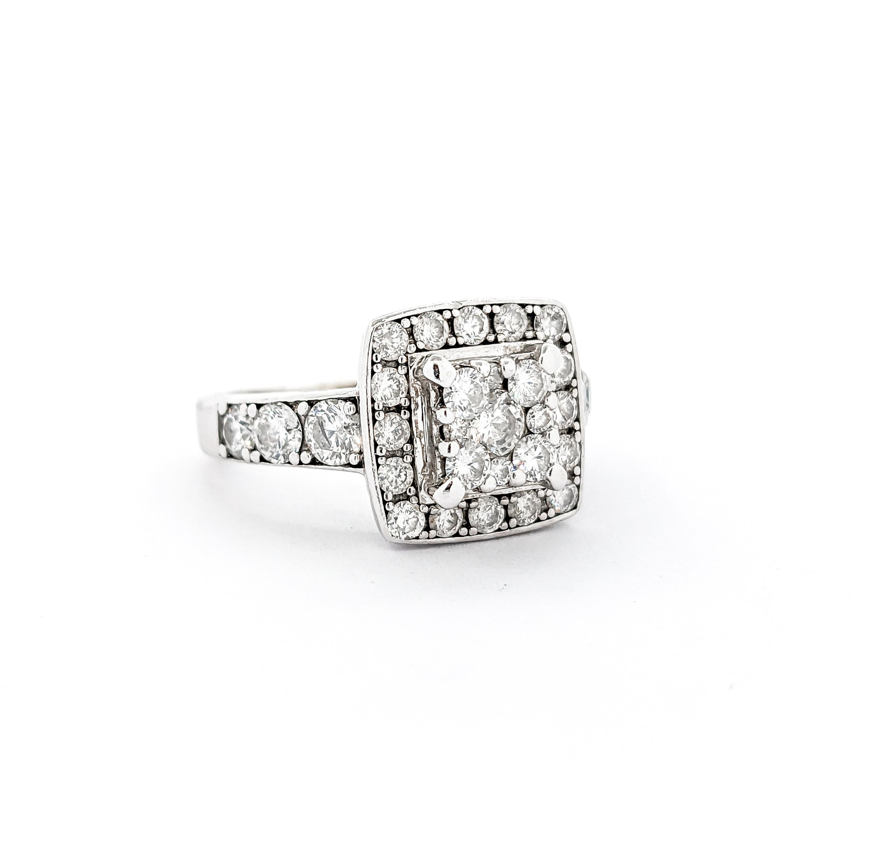 Verlobungs-Cluster-Ring mit Diamant 6