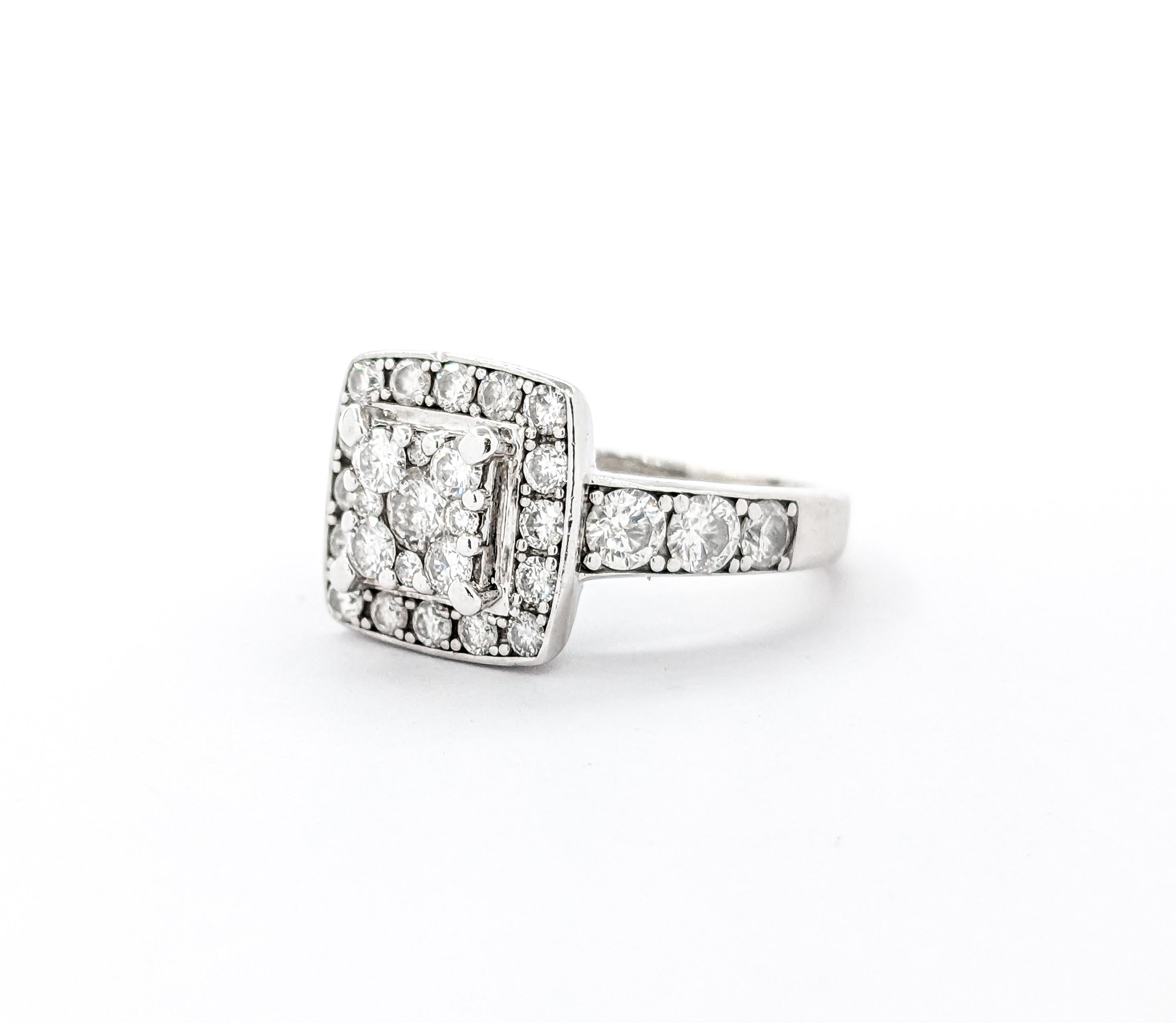 Verlobungs-Cluster-Ring mit Diamant 1