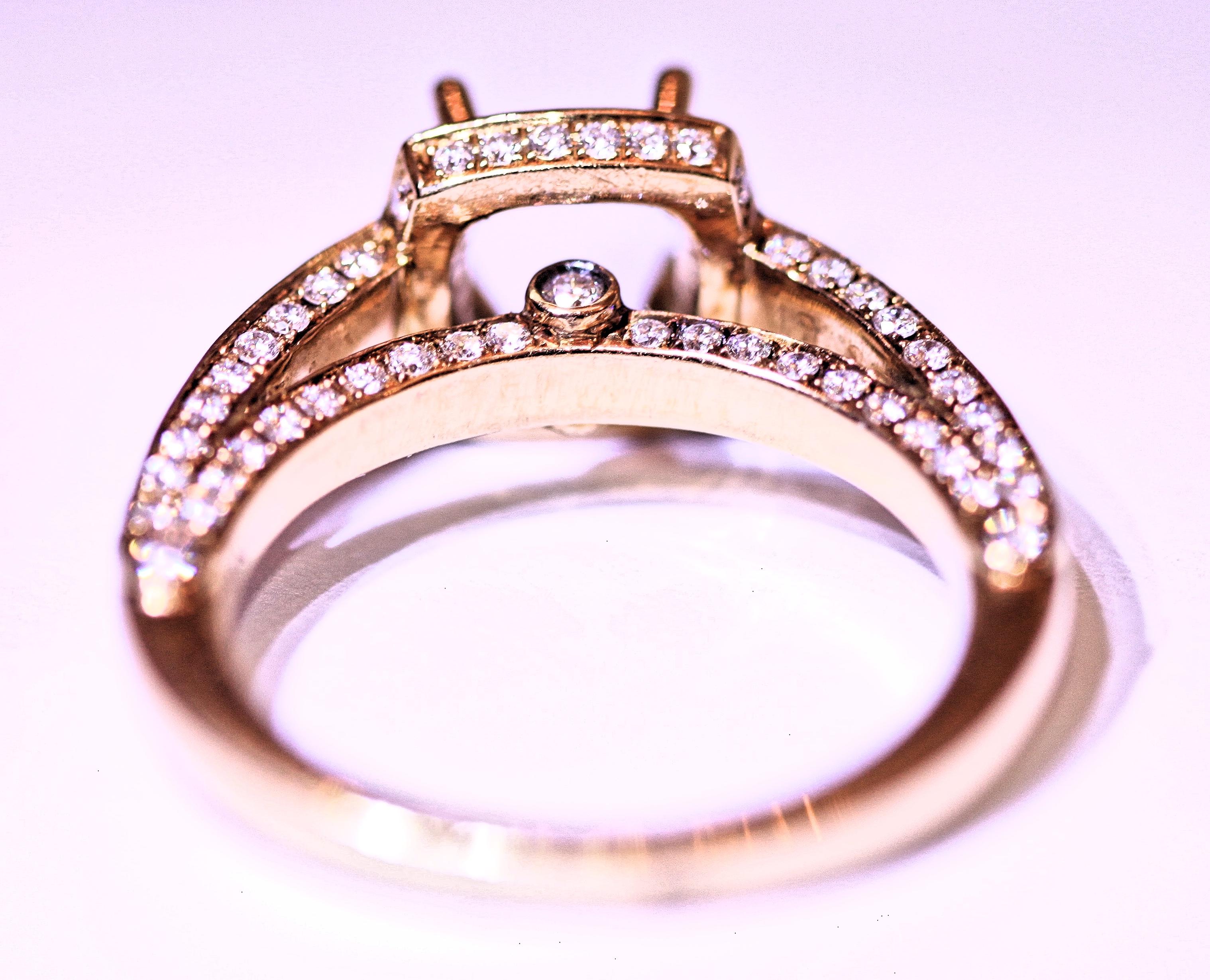 Diamond Engagement Fashion Ring 18 Karat Yellow Gold 1.14 Carat Total Weight In New Condition For Sale In Melbourne, FL