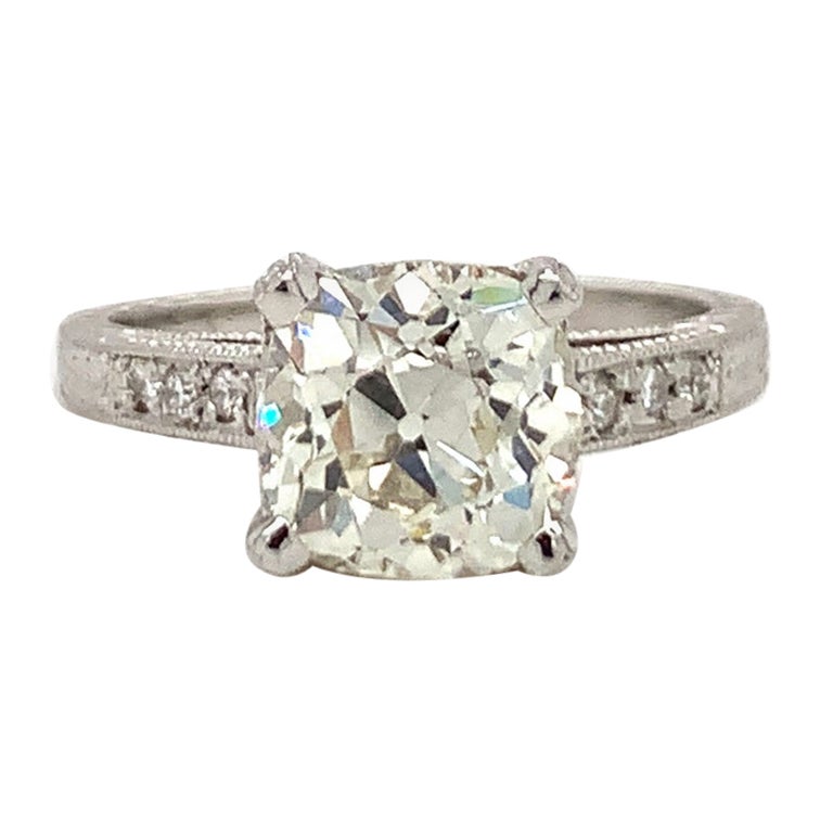 Bague de fiançailles platine avec diamant