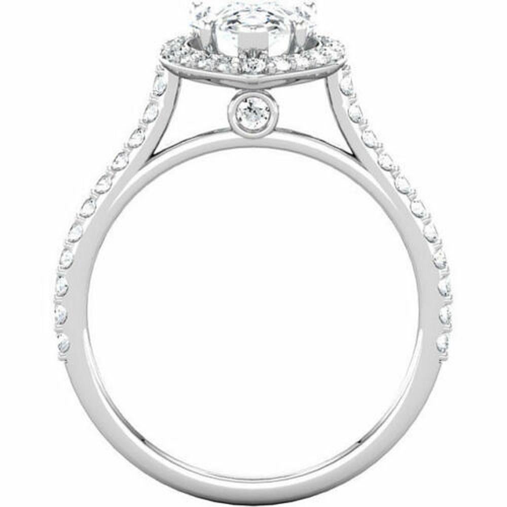 Diamond Engagement Ring 0.50 Carat Set in 14 Karat White Gold For Sale 1