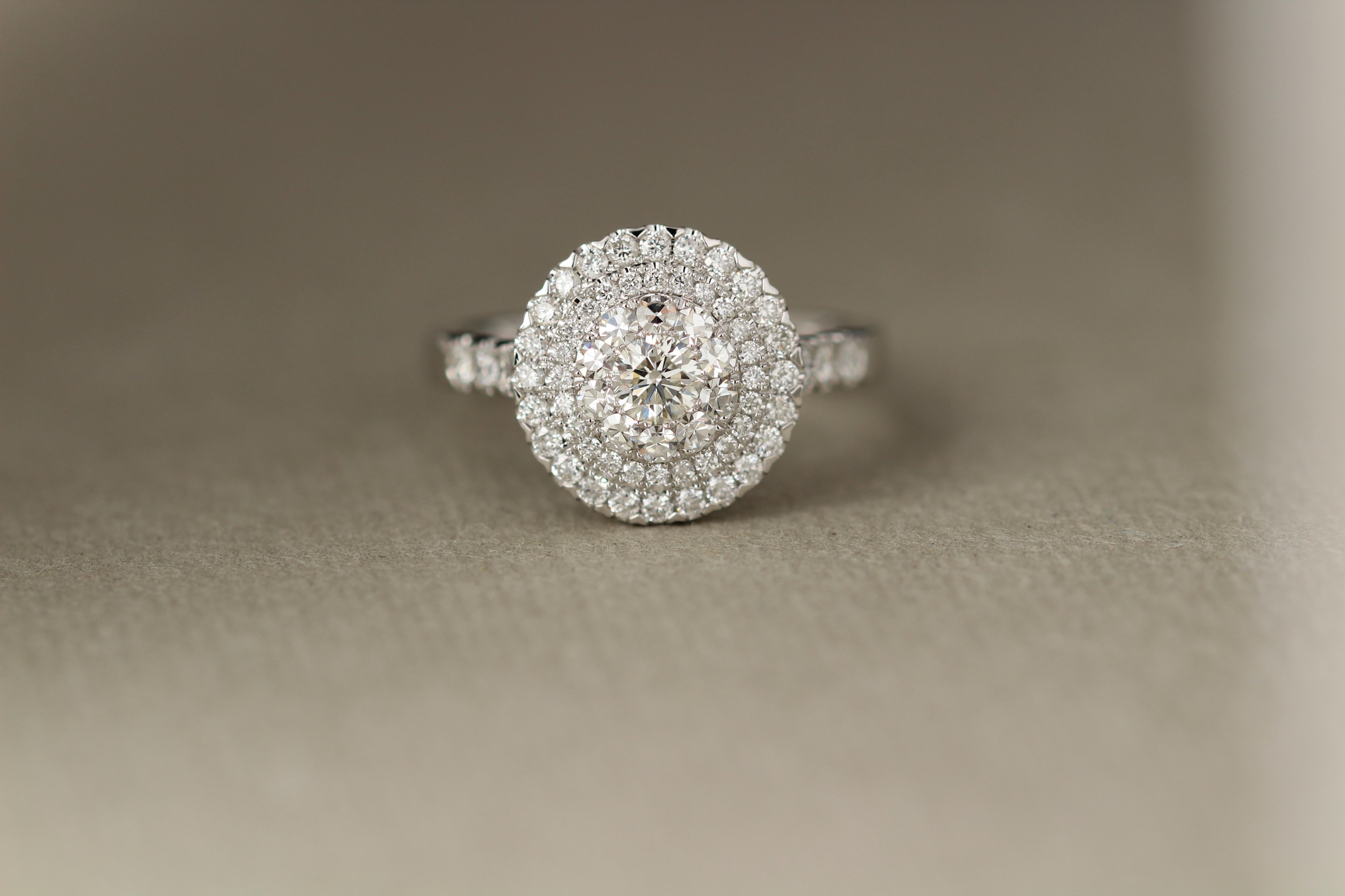 Diamond Engagement Ring 18 Karat White Gold Large Cluster Diamond Ring For Sale 2