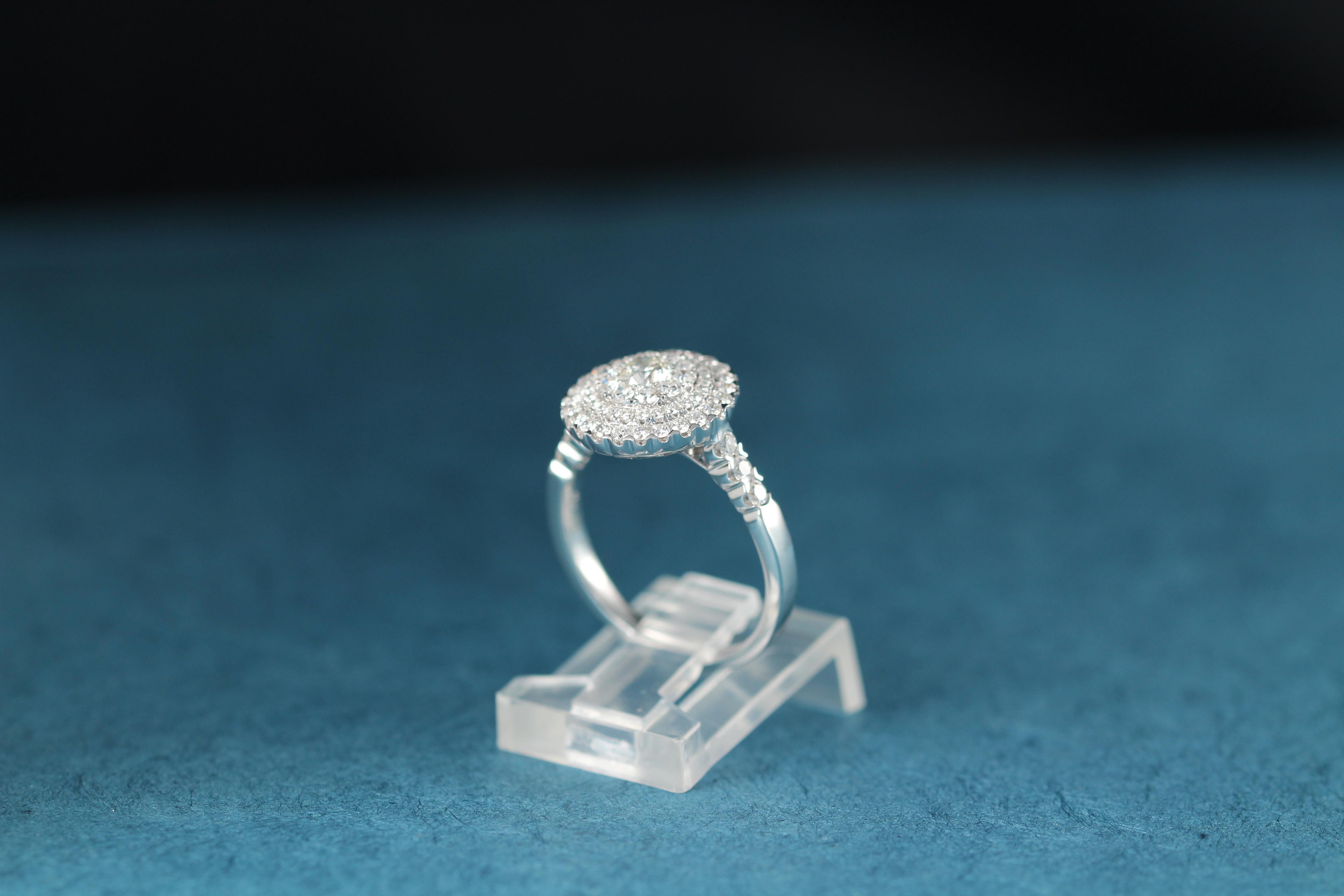 Diamond Engagement Ring 18 Karat White Gold Large Cluster Diamond Ring For Sale 7
