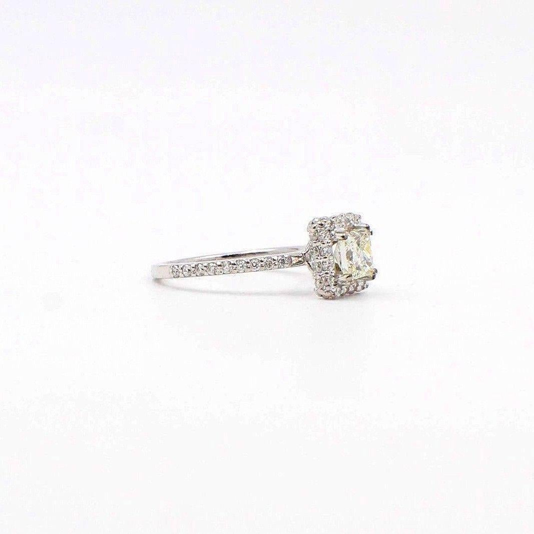 Bague de fiançailles à diamant central Princesse Design/One 1.11 TCW 14K White Gold  en vente 3
