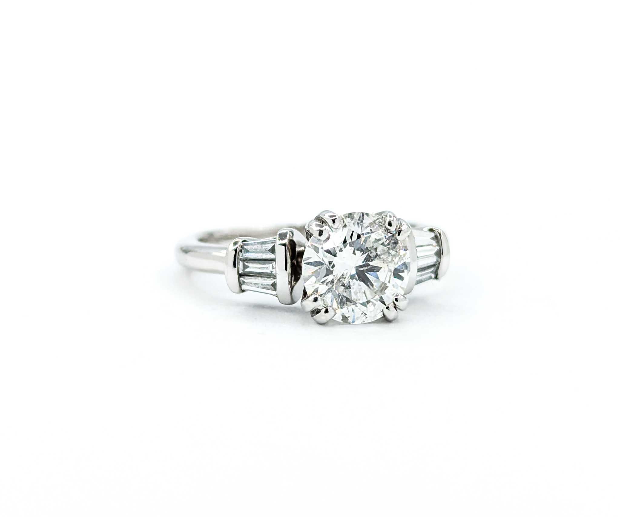Women's Diamond Engagement Ring in 14k White Gold For Sale